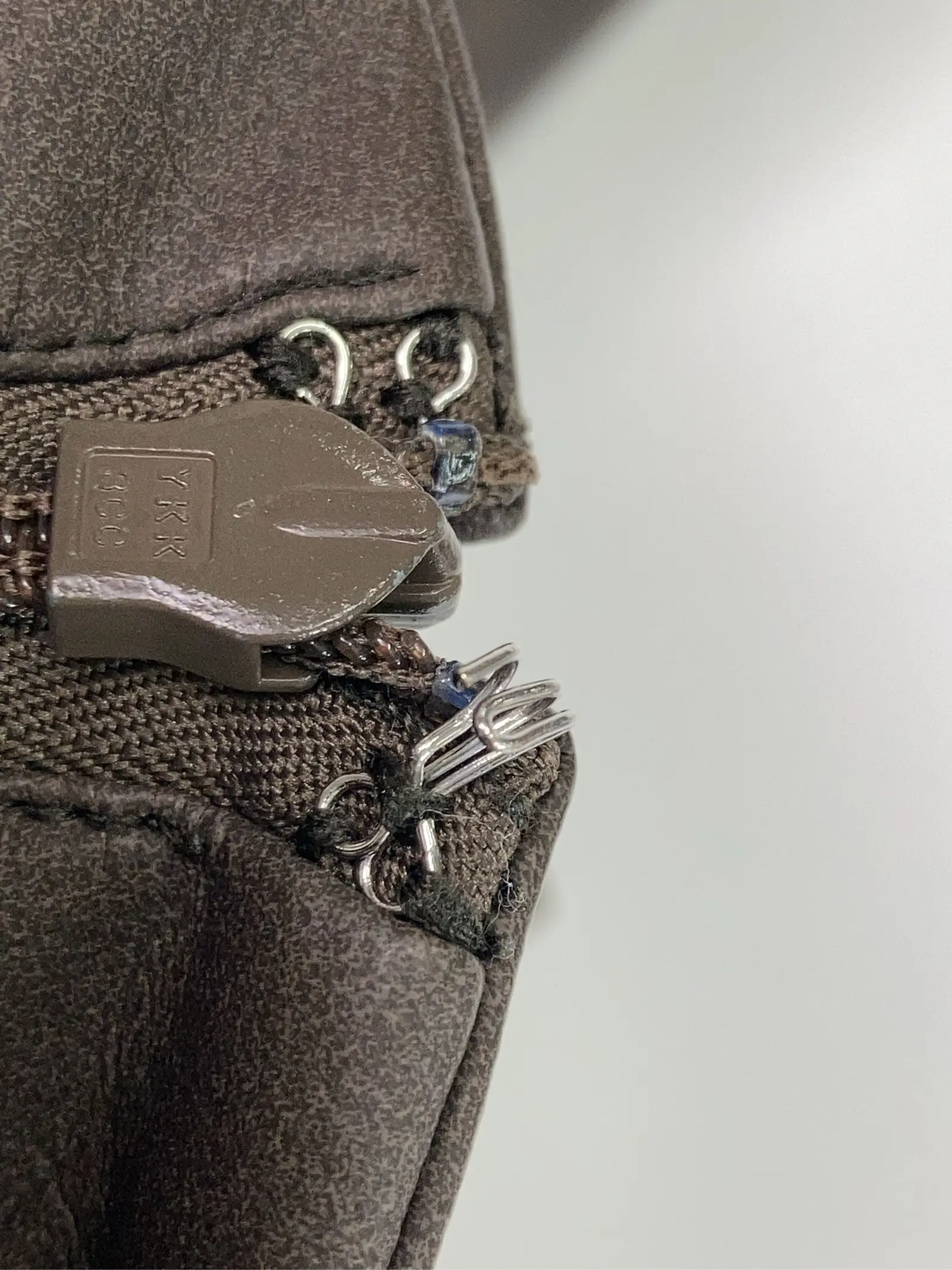 https://r2-worker.digdig.jp/product/285926b1-8995-4dfc-ac1c-79a8f50b2f4c/1dbfaa41-e3c7-4204-a05d-85be7cb14c20