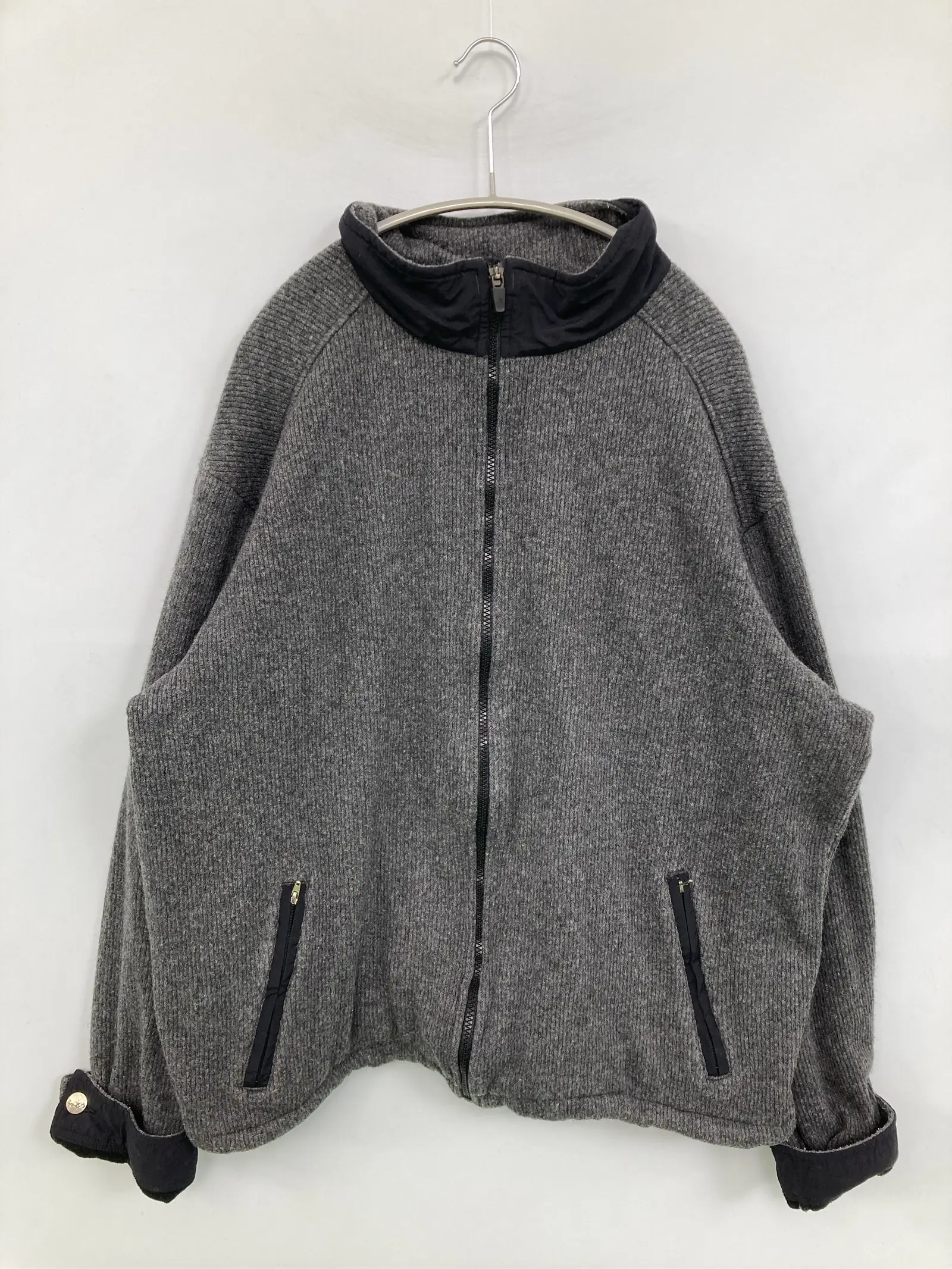 https://r2-worker.digdig.jp/product/29bd0edc-28d8-4bf2-bf3b-113d298e8015/05a8f78e-fce1-45f4-92cd-008f19957099