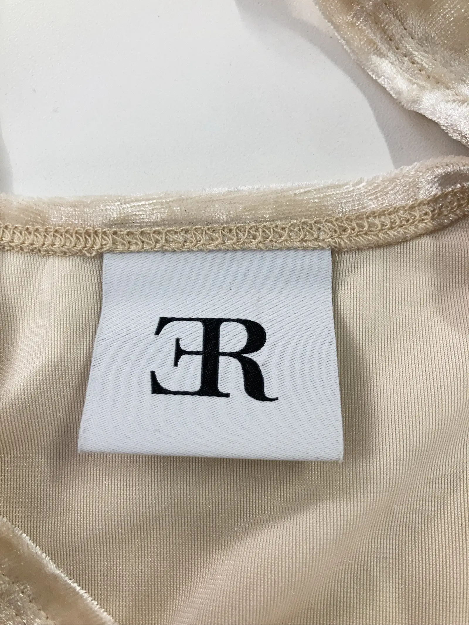https://r2-worker.digdig.jp/product/2a0ac268-7569-4ba5-af18-d0211e0697d5/6638bdfc-65cf-45ee-b91e-2817c5de5333