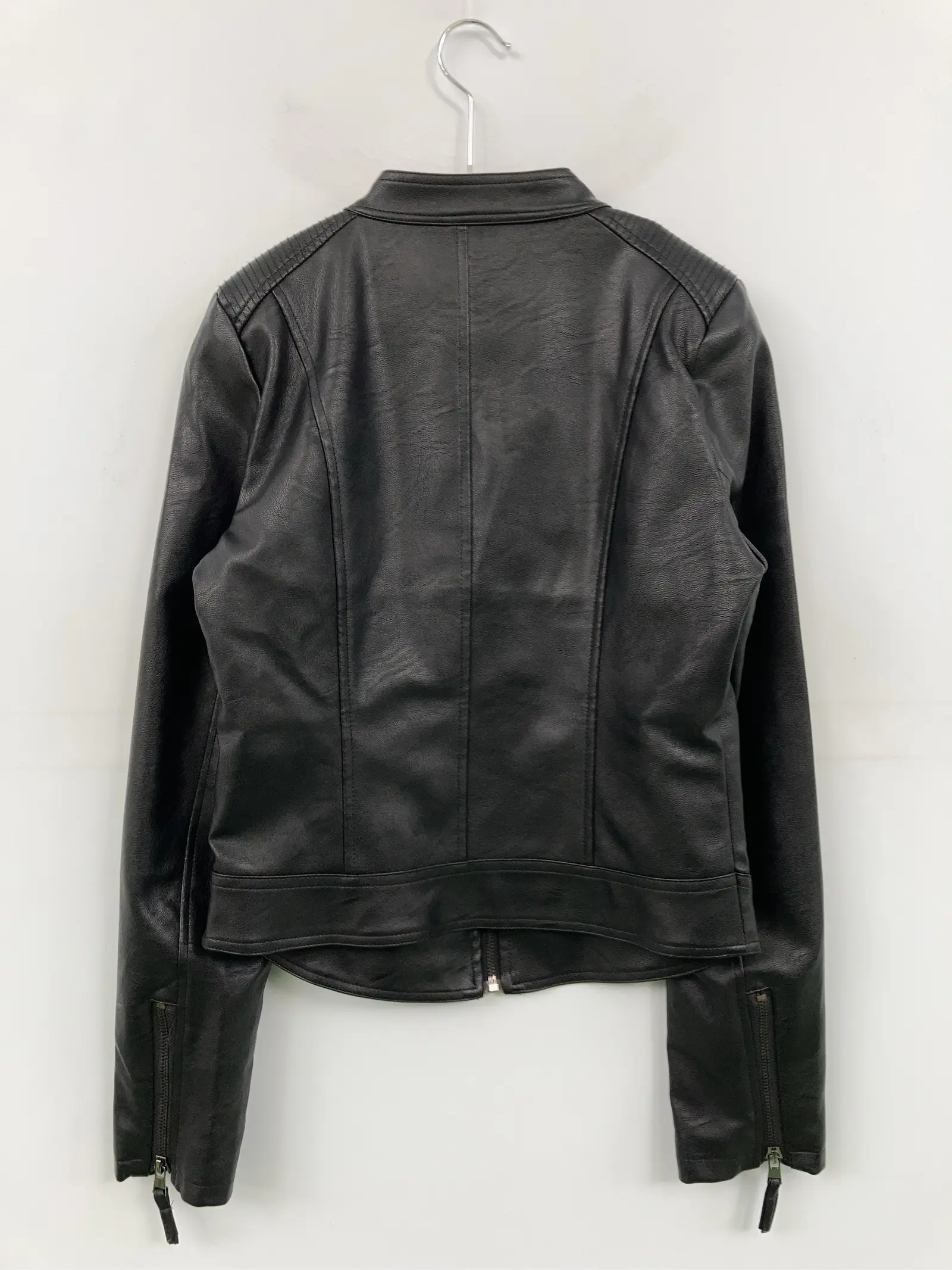 https://r2-worker.digdig.jp/product/2a216e3f-f8ee-45ca-a888-5f174724f4dc/e5fbf3a4-d540-4af4-9dcd-9d871de0f22c