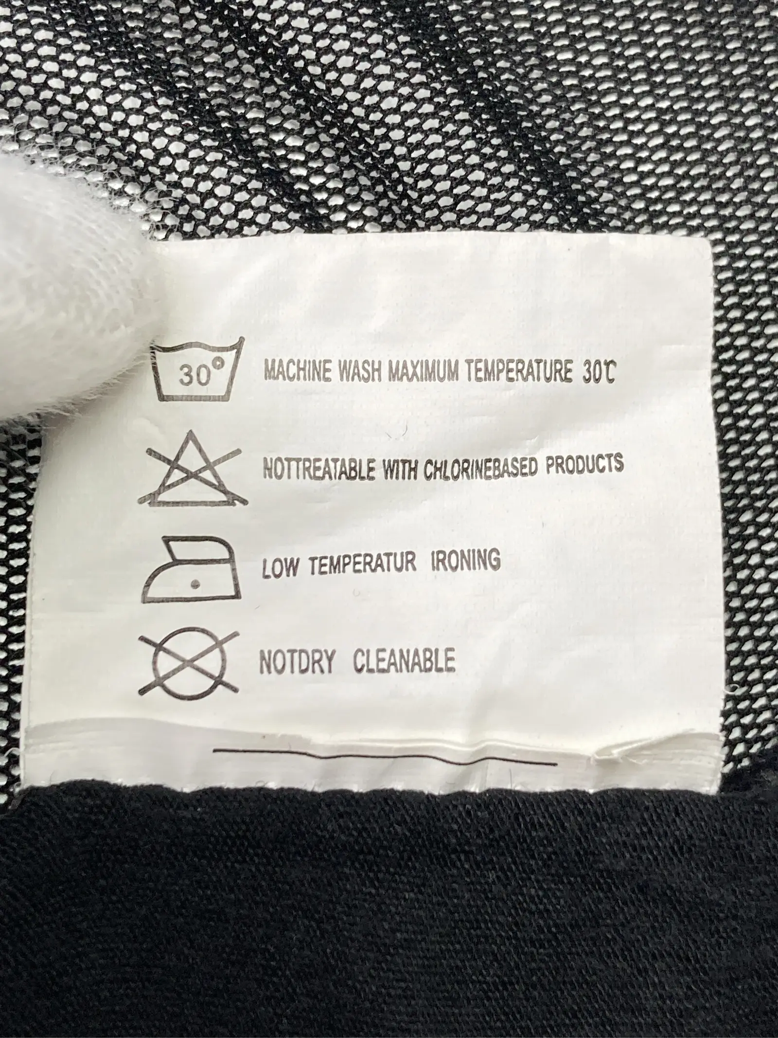 https://r2-worker.digdig.jp/product/2a393d47-0e9e-411e-a620-2bdf1334d87d/19da257a-f8f1-48e9-aff4-6e93c40d14c5