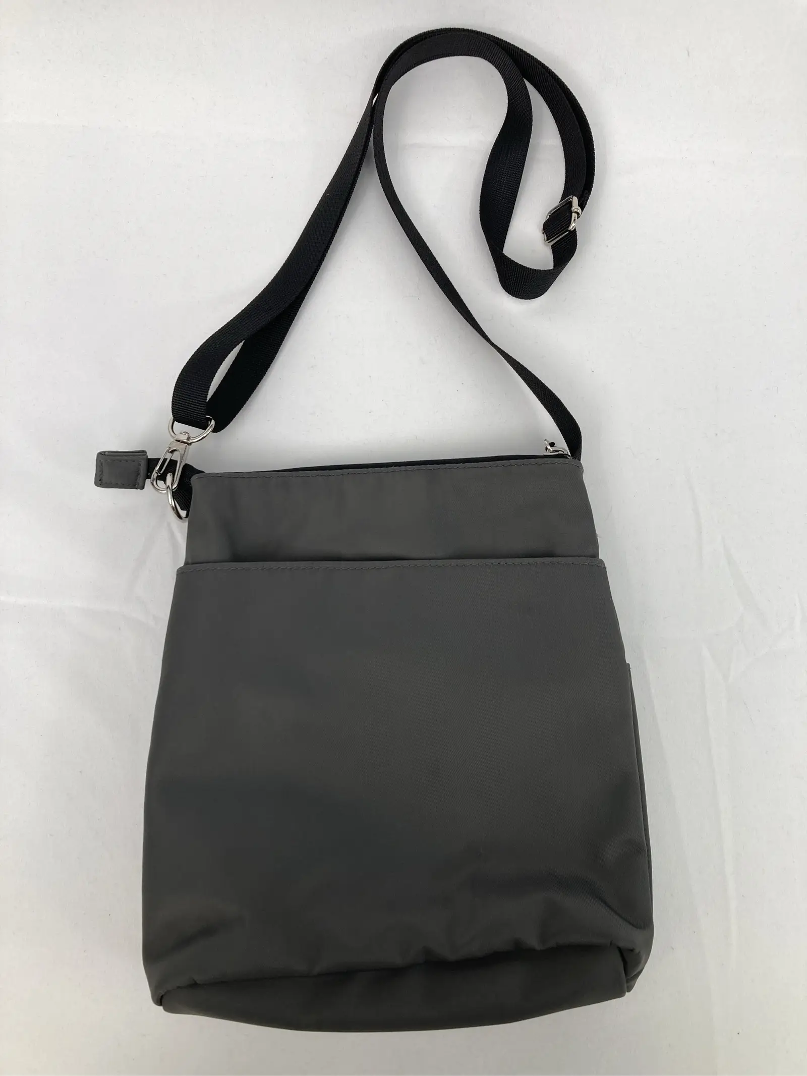 https://r2-worker.digdig.jp/product/2a3f2a87-db3e-4f0d-a985-464b89c1f7c8/653f3f31-a127-46b4-a4e4-ac47f59cb9f2