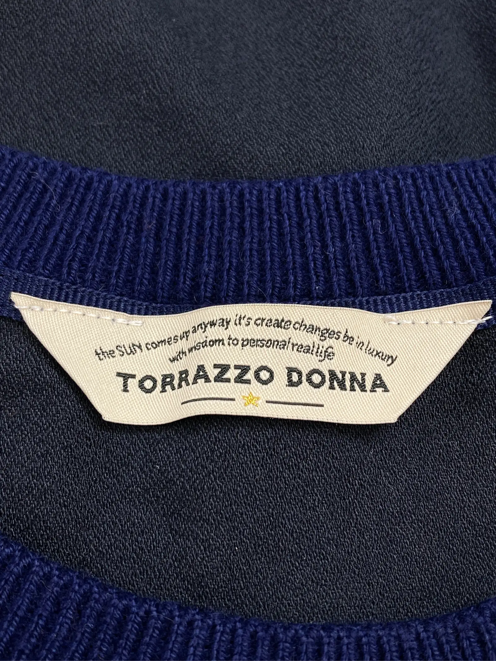 https://r2-worker.digdig.jp/product/2a83b4c7-1e44-47dd-b923-18d71f3e4afa/032e57fb-b63f-40f9-a77e-4781fce37409