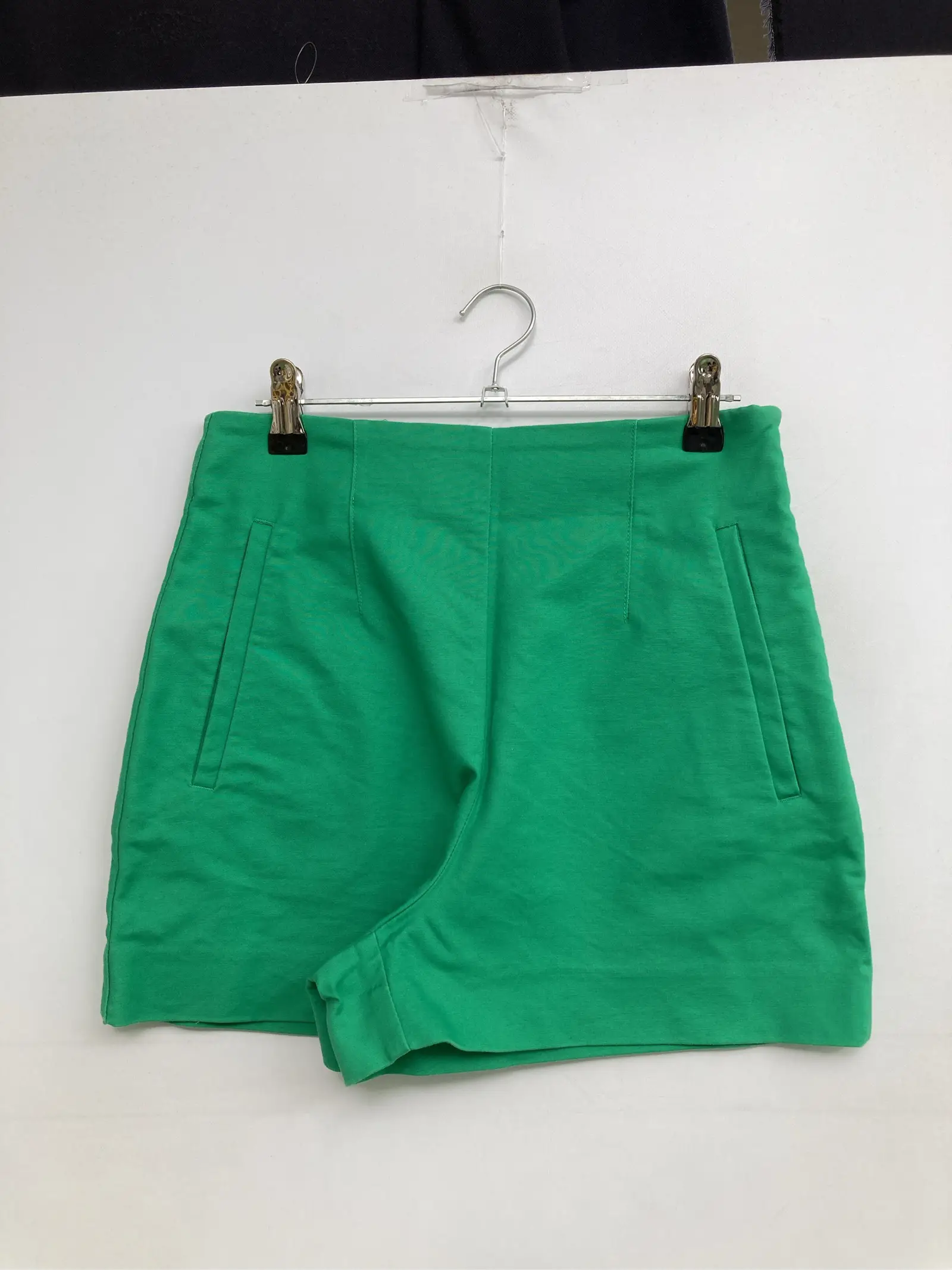 https://r2-worker.digdig.jp/product/2a9719bd-3861-4cb7-bbb7-8645e61ebb1e/37cde39d-74cb-4f10-a58e-2e9d3c484318