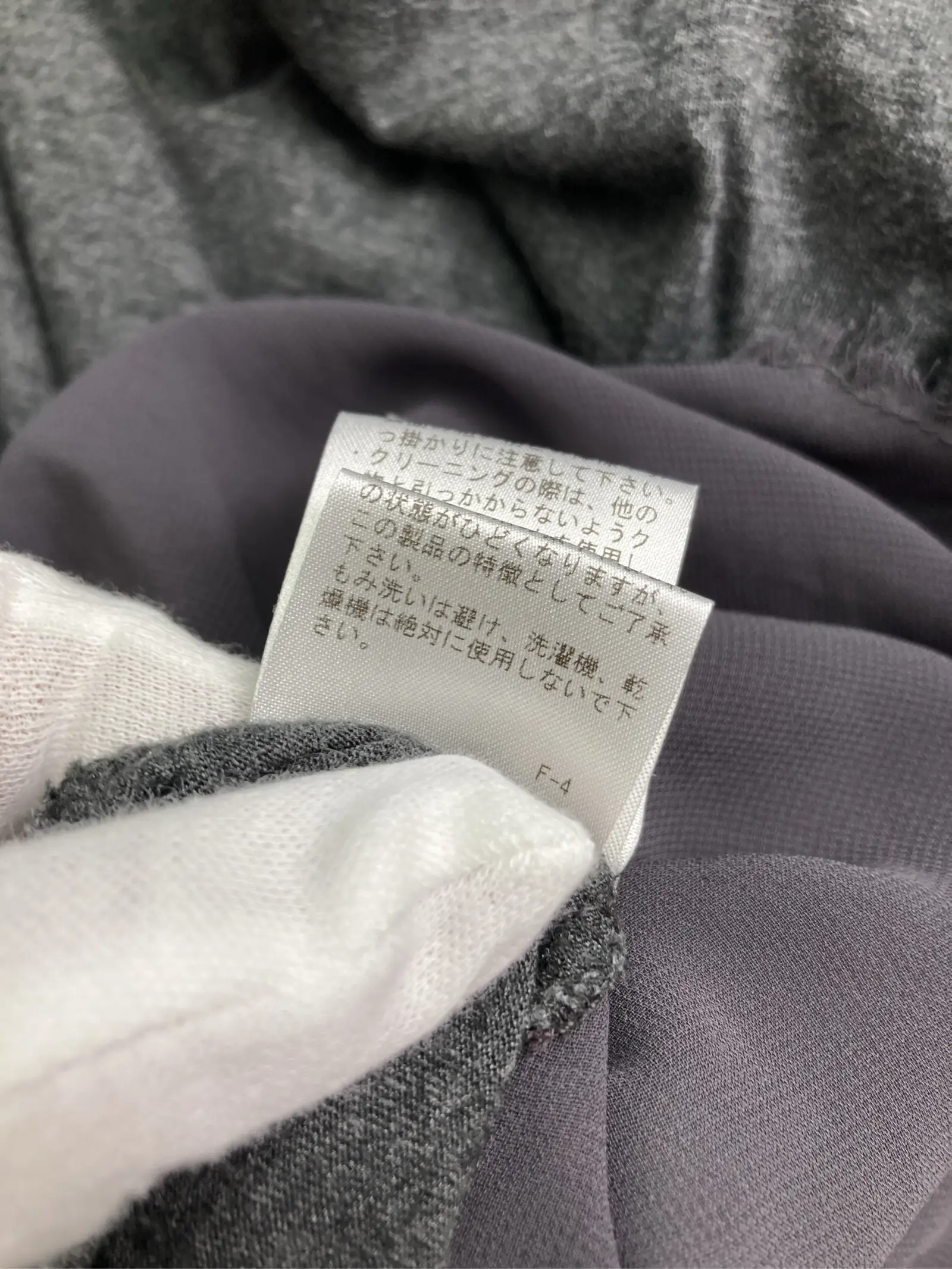 https://r2-worker.digdig.jp/product/2abb9372-b9de-47d4-b4a4-444335a0f2bb/3f22c6a9-c3e2-4a3b-8a3e-dc18504ab1ef