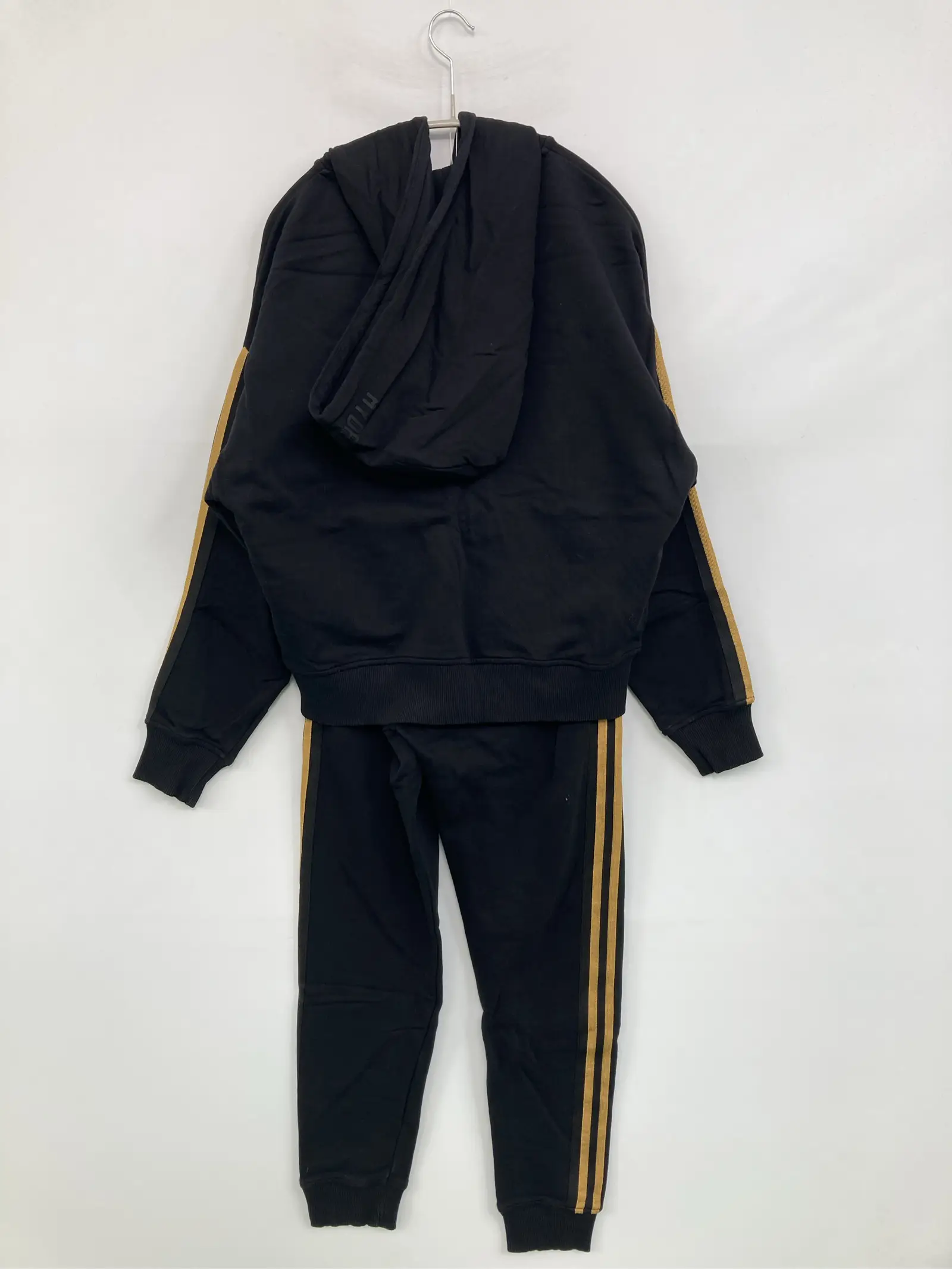 https://r2-worker.digdig.jp/product/2acd3d3a-8749-4391-b0c5-8b281a8a5a5a/1e9252d6-a1a1-4012-843d-846403987ac6