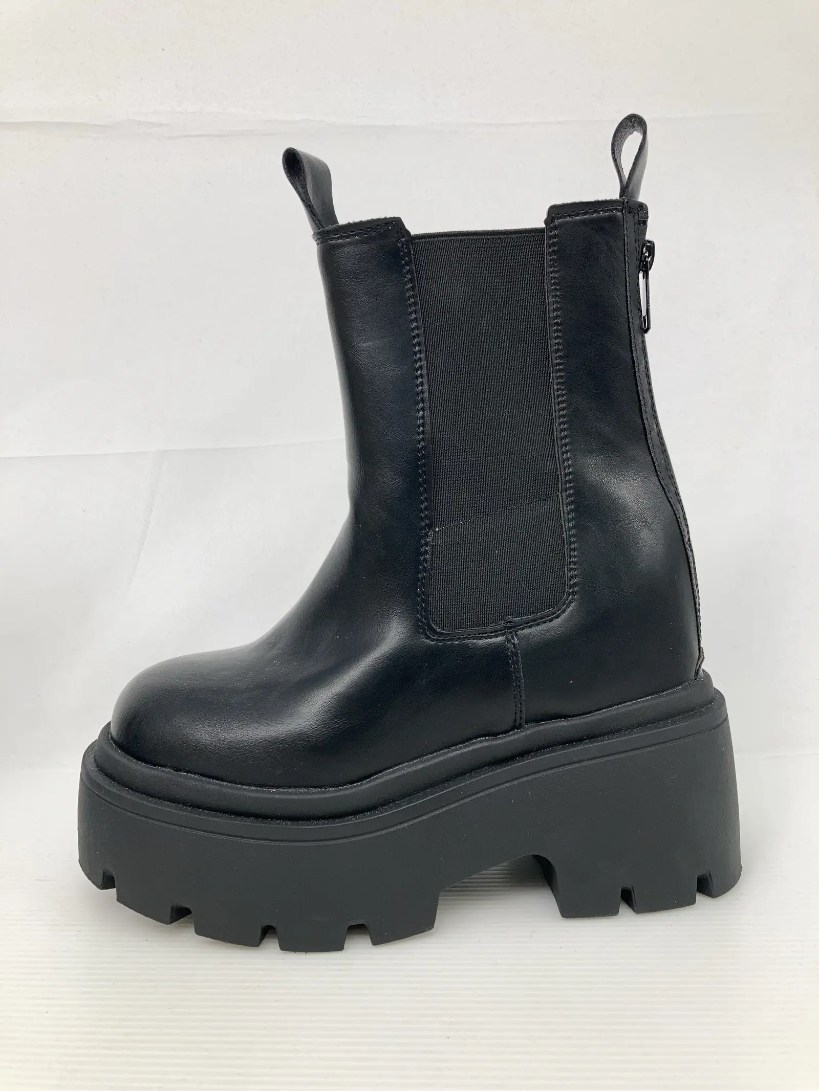 https://r2-worker.digdig.jp/product/2af289f1-2dd4-43e1-ab76-17550af329ac/f4b4fb7a-474f-4727-8596-ab152b7d0b79