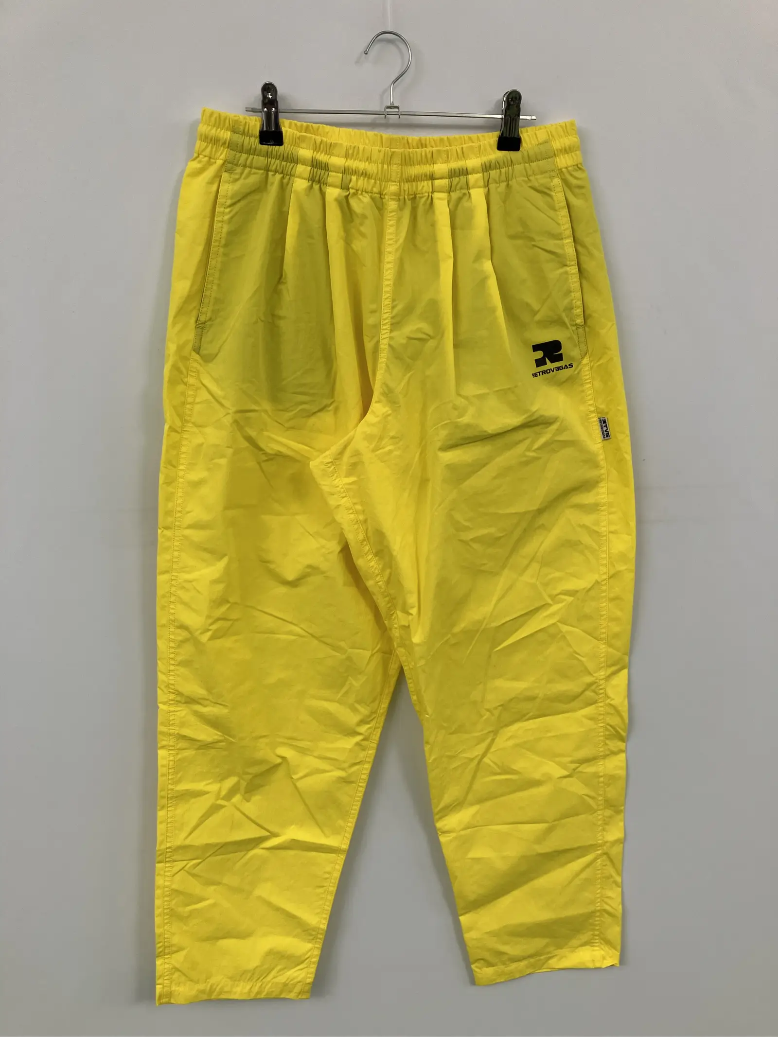 https://r2-worker.digdig.jp/product/2af70b4d-9eaa-41b9-a546-f76a15fb5a0a/74f84f18-b347-4b6f-922f-783ce8da4d1c