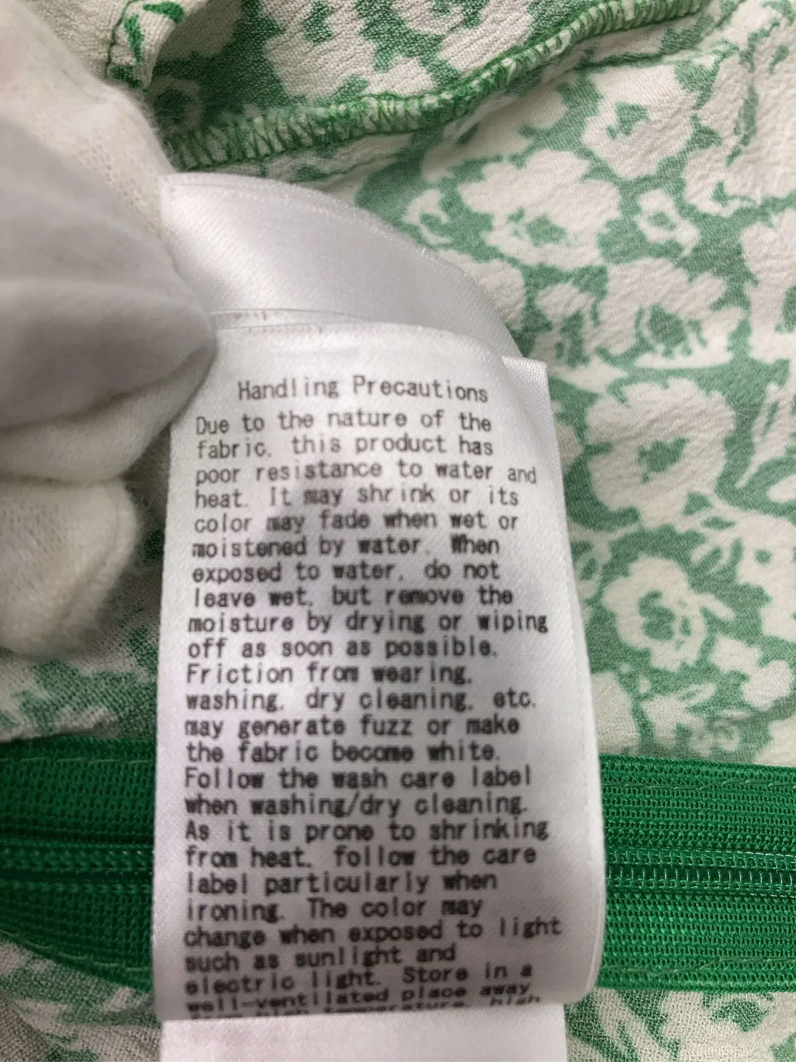 https://r2-worker.digdig.jp/product/2b890403-733f-4d66-8967-e1be2d85a8ba/7f95c6f6-c18f-49f1-be5a-aa4889c7c58f
