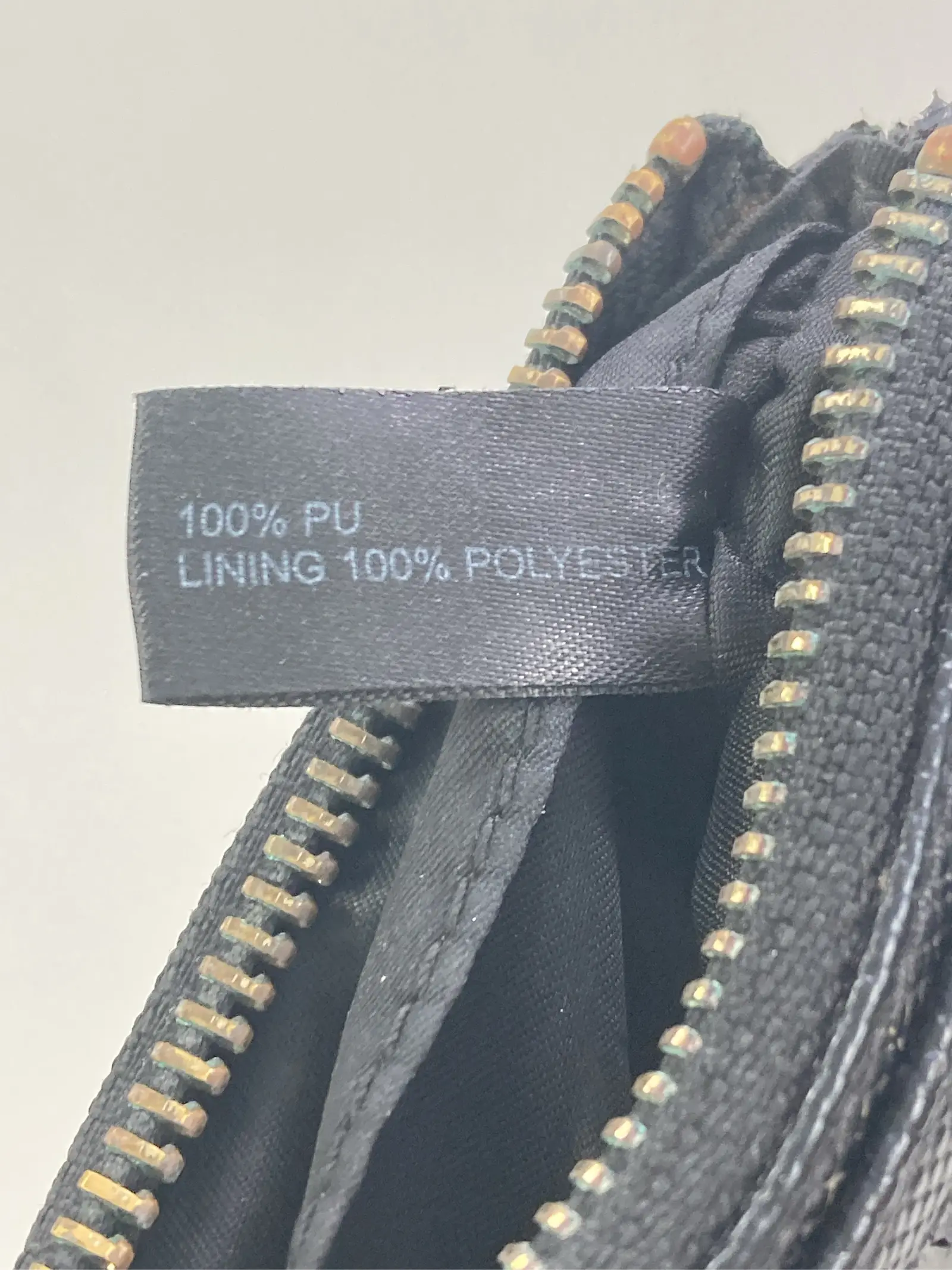 https://r2-worker.digdig.jp/product/2b8d8273-1b4b-4805-bcdb-fd366800fcbe/962a0248-ad34-4911-b8ab-3f1eab7dfa65