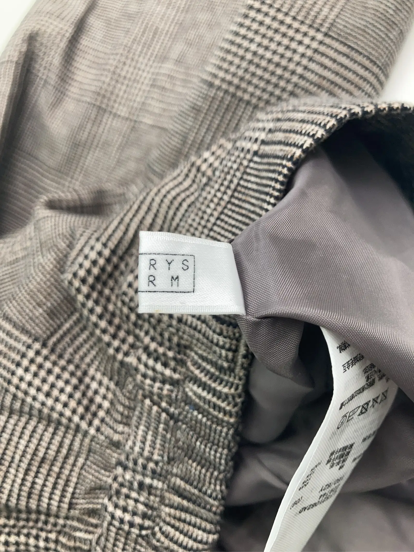 https://r2-worker.digdig.jp/product/2b988b38-68de-4e6b-8321-be91bbe224b1/b78302af-f96e-49ac-8a36-c91f73cb2250