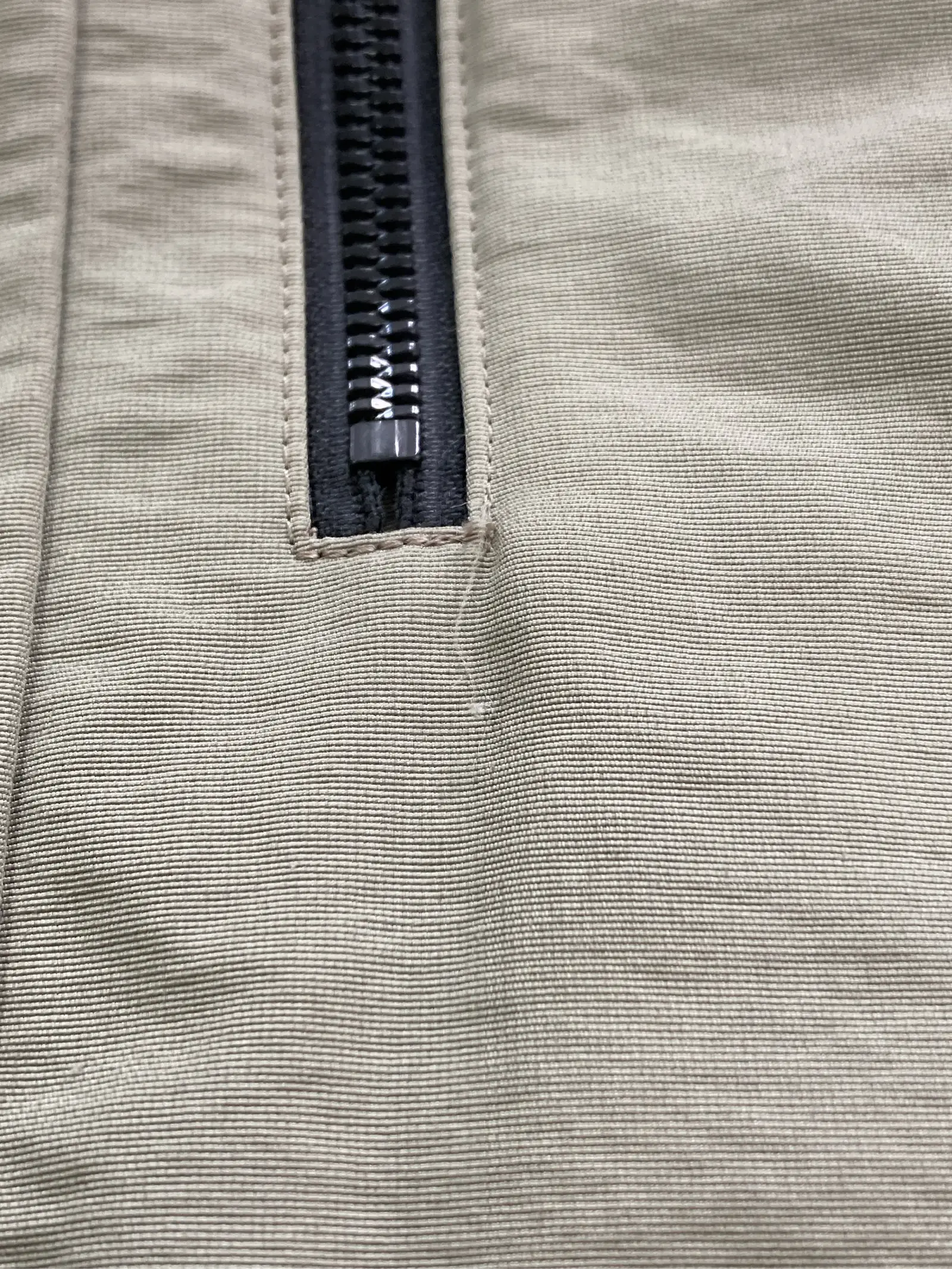 https://r2-worker.digdig.jp/product/2b9af138-4de1-46bd-8a73-20113e6c96af/23ad9260-7426-426f-8526-24593fddcb7c