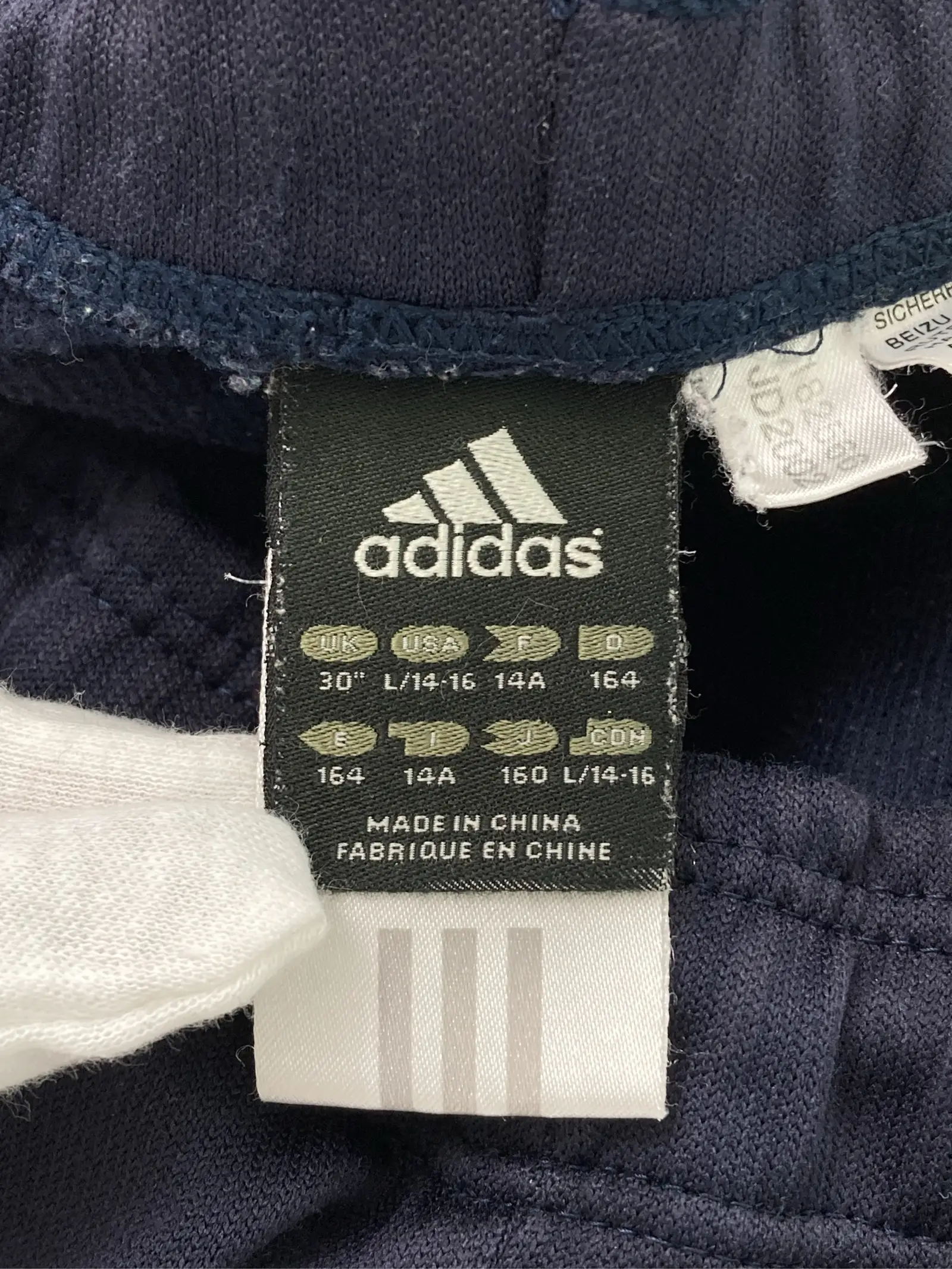 https://r2-worker.digdig.jp/product/2c85d289-5524-450c-92cd-46d5f2e8d587/7d4a9fb0-3ba6-4a20-9309-77aa3524ded1