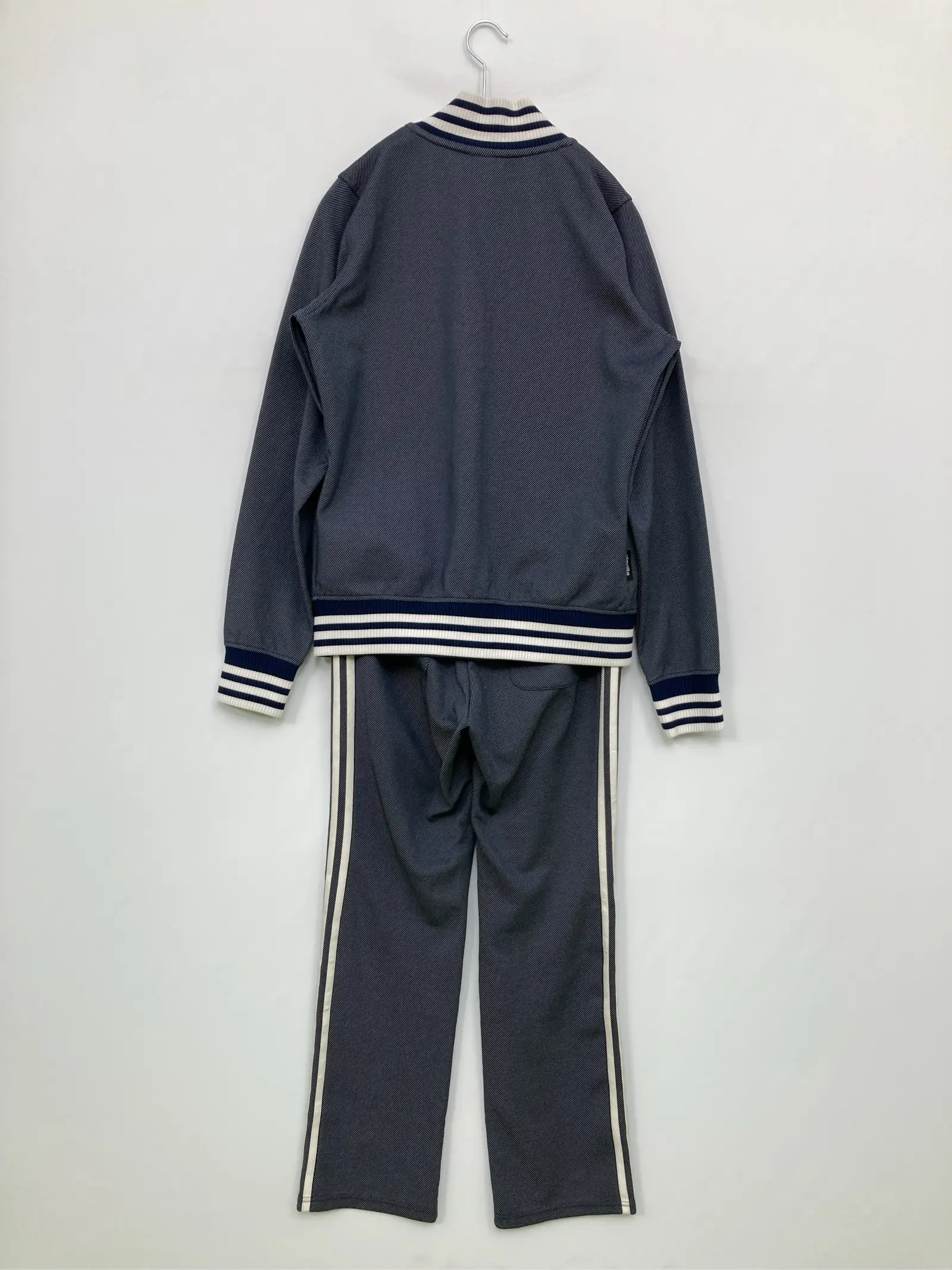 https://r2-worker.digdig.jp/product/2cb34027-a674-4b08-9da4-c2c69a17fcf9/64b30da6-c0c3-4371-8d2e-5e2efc34822c
