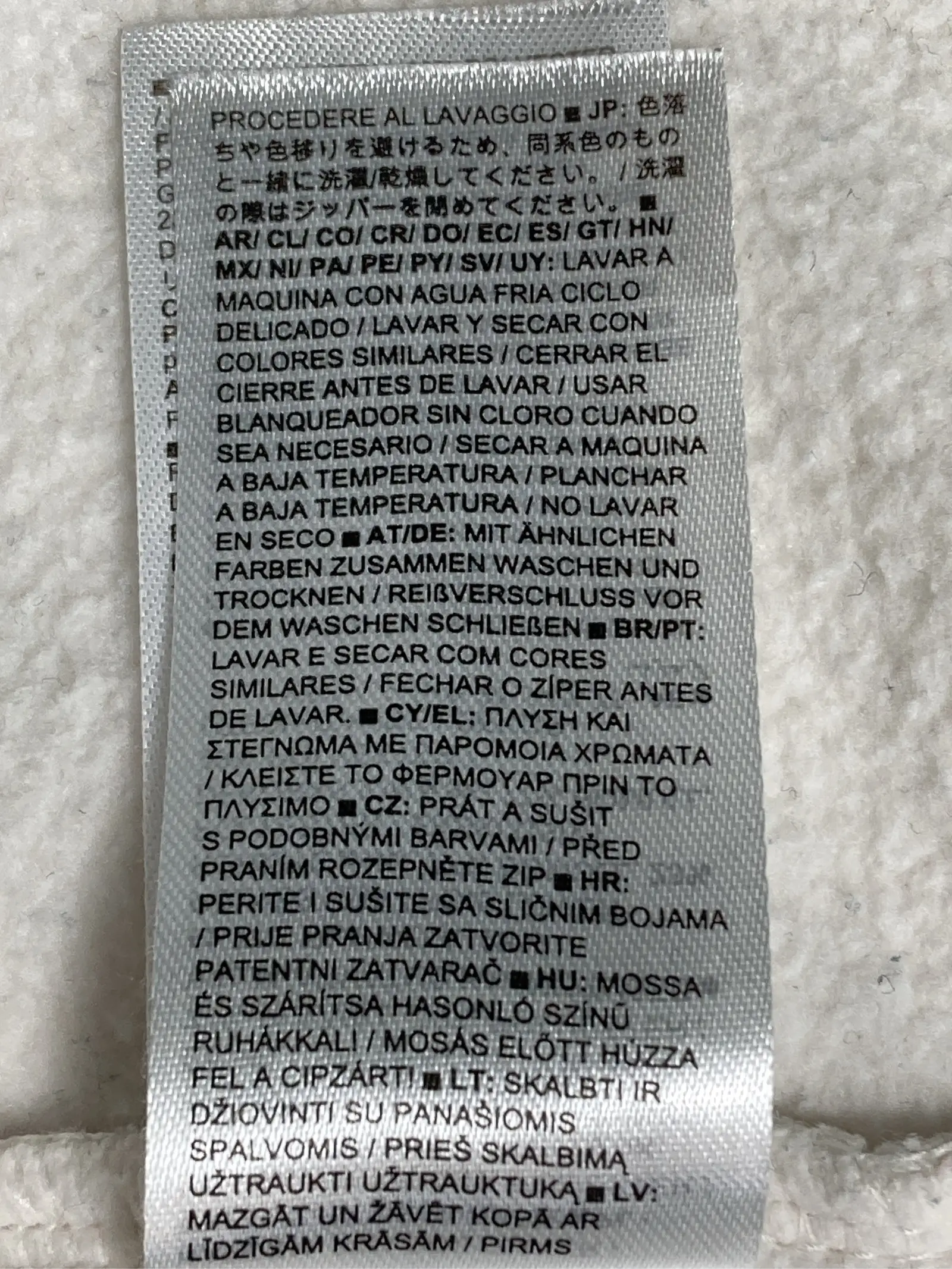 https://r2-worker.digdig.jp/product/2cd7e928-29da-45db-aa01-4505b003209a/619a9e66-e866-47ee-970c-9eee5c47c2f4