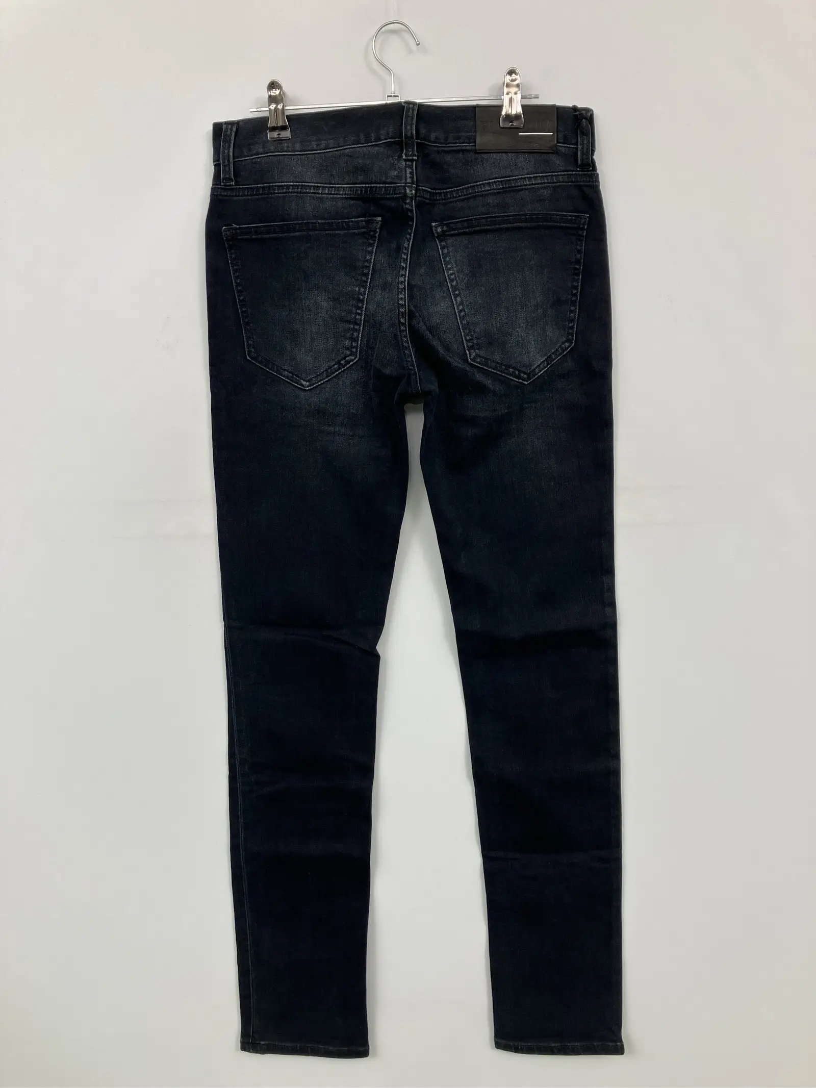 https://r2-worker.digdig.jp/product/2cfb1d08-84f4-48f2-a883-78b250831d87/ebb6c32a-e8b7-4323-948b-0bd62ee01e15