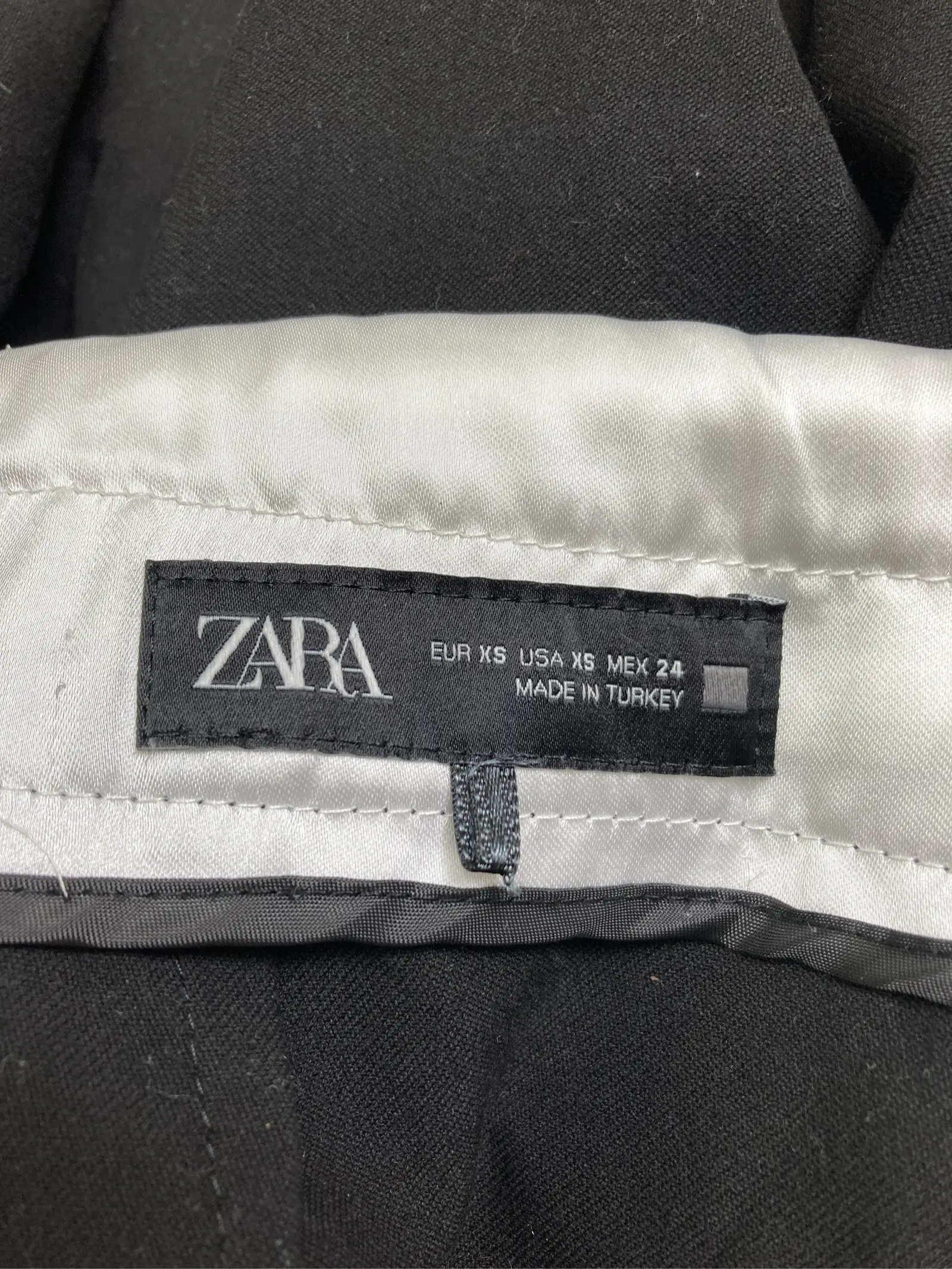 https://r2-worker.digdig.jp/product/2d168837-e25b-40cb-aa4a-d659acaa4943/57a80607-a1ee-4357-89bb-1c1944b7b9a4