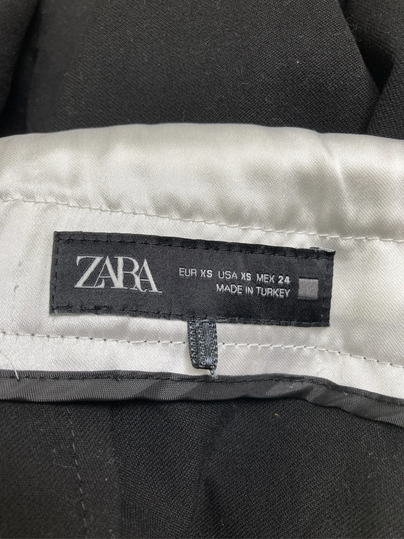 https://r2-worker.digdig.jp/product/2d168837-e25b-40cb-aa4a-d659acaa4943/b6a6d070-72df-44a6-a1d8-5174208d023a