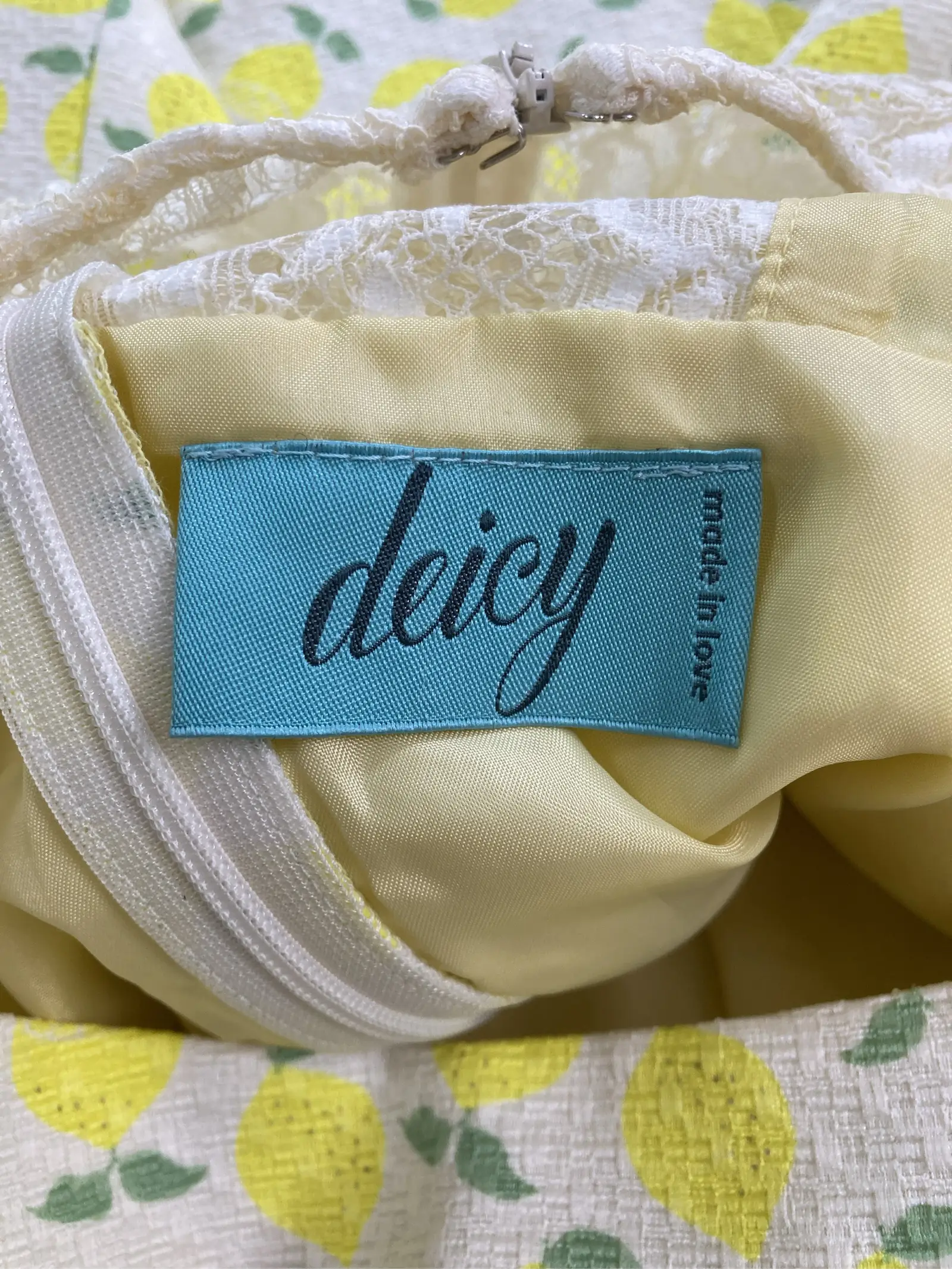 https://r2-worker.digdig.jp/product/2e0897d2-8b4e-4dae-a931-2edd9d914832/dac51559-e261-424b-96cc-9b1f17b89be9