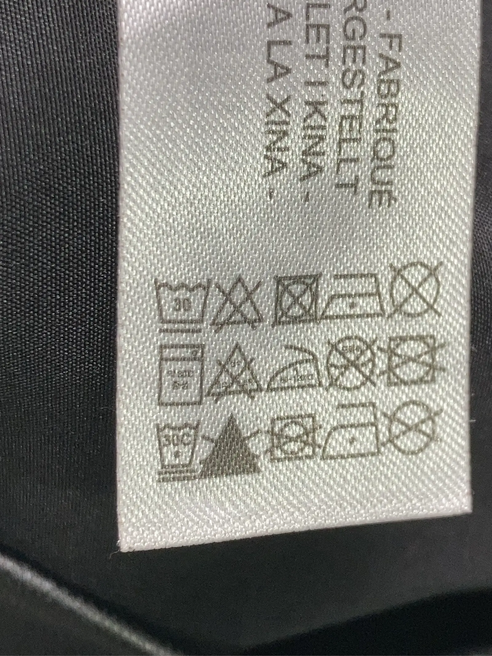 https://r2-worker.digdig.jp/product/2e0f5467-ae22-405c-b1b0-5f6a918aeeb6/e67a5b55-351e-48bc-a52e-069741be3fb6