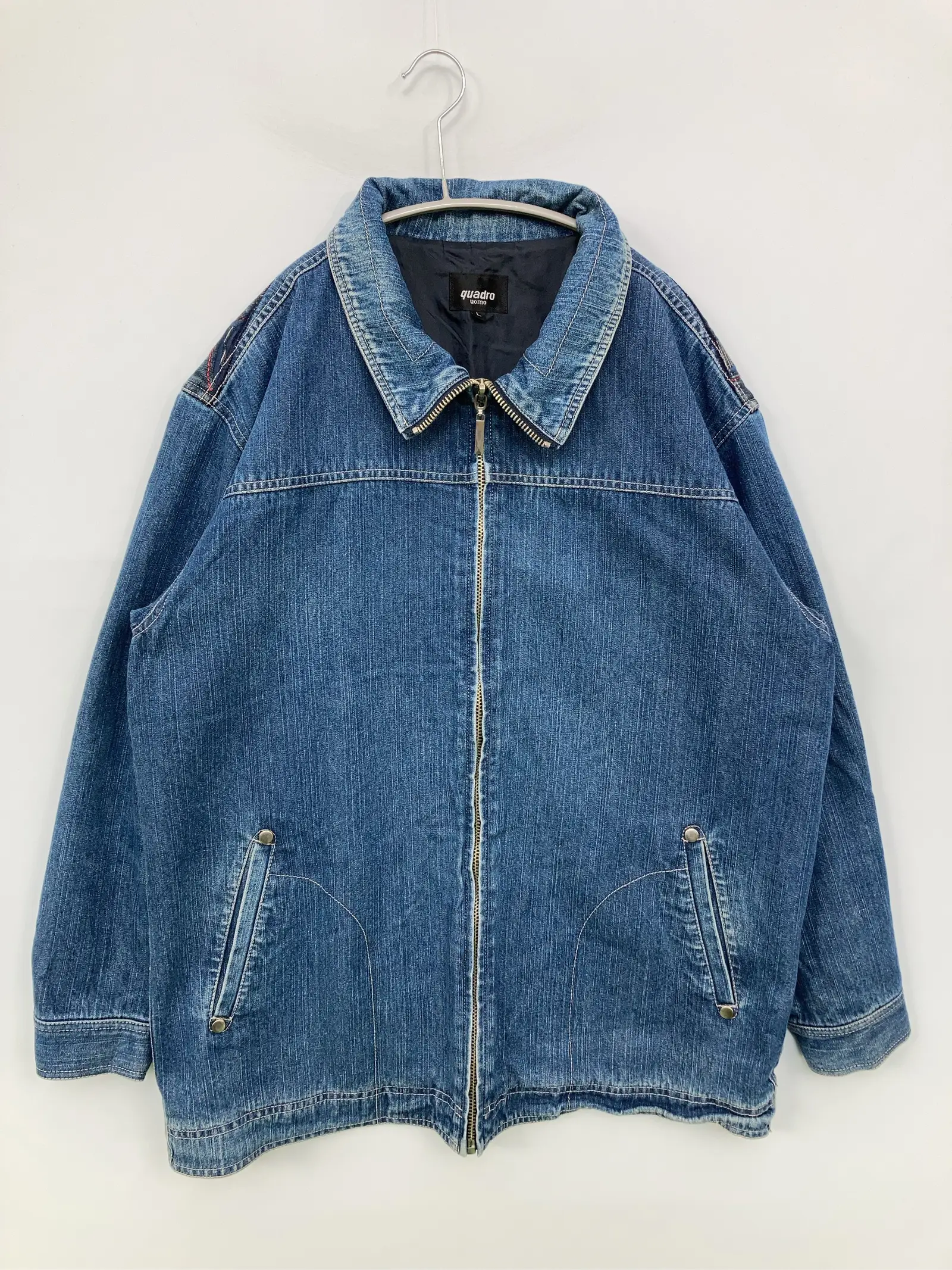 https://r2-worker.digdig.jp/product/2e50f410-3d5a-4b6f-b1c2-ddafa15c6578/8ce89274-4815-45e9-839f-a9791c6bcb1f