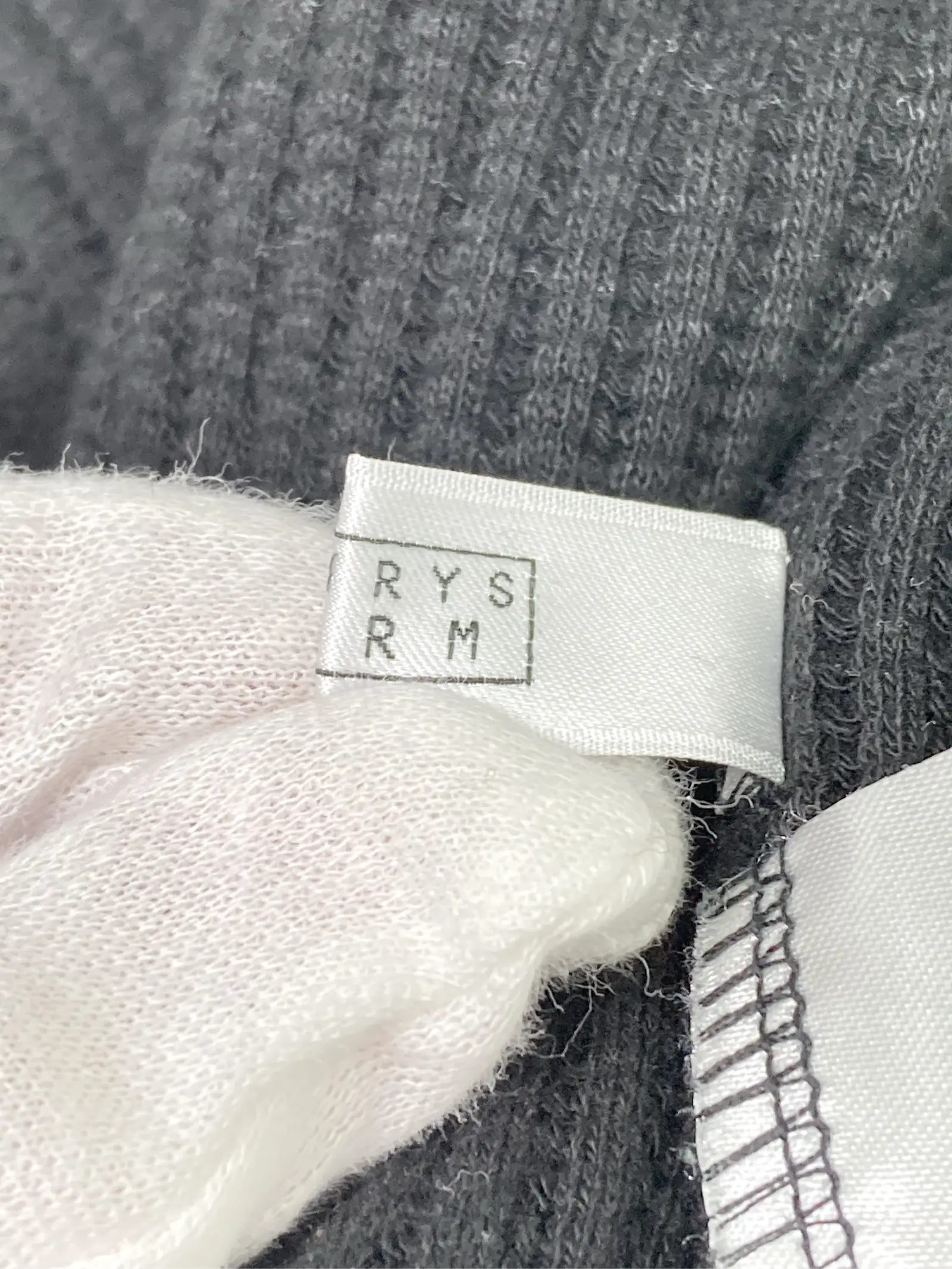 https://r2-worker.digdig.jp/product/2e9c2983-9d3d-4868-b5cb-b746cd8f9b48/28bfc52b-2b6b-45d9-8555-95faa513cef4