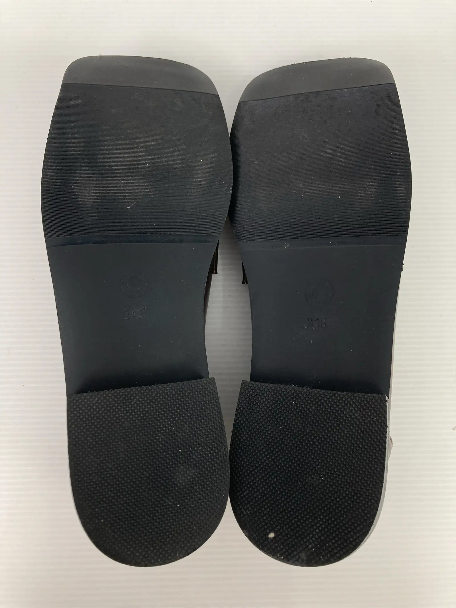 https://r2-worker.digdig.jp/product/2f0a2e20-4586-4c60-8de3-5bba4d1ce7d5/9bd18078-d06b-4e52-a58a-6f477f737d2b