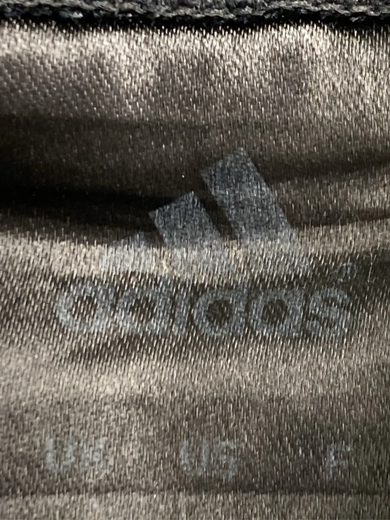 https://r2-worker.digdig.jp/product/2f19a0f5-3df2-47ee-b7d2-10feb0d0e84a/bf28b632-cb38-4d24-a2b9-c0c8e3cfad96