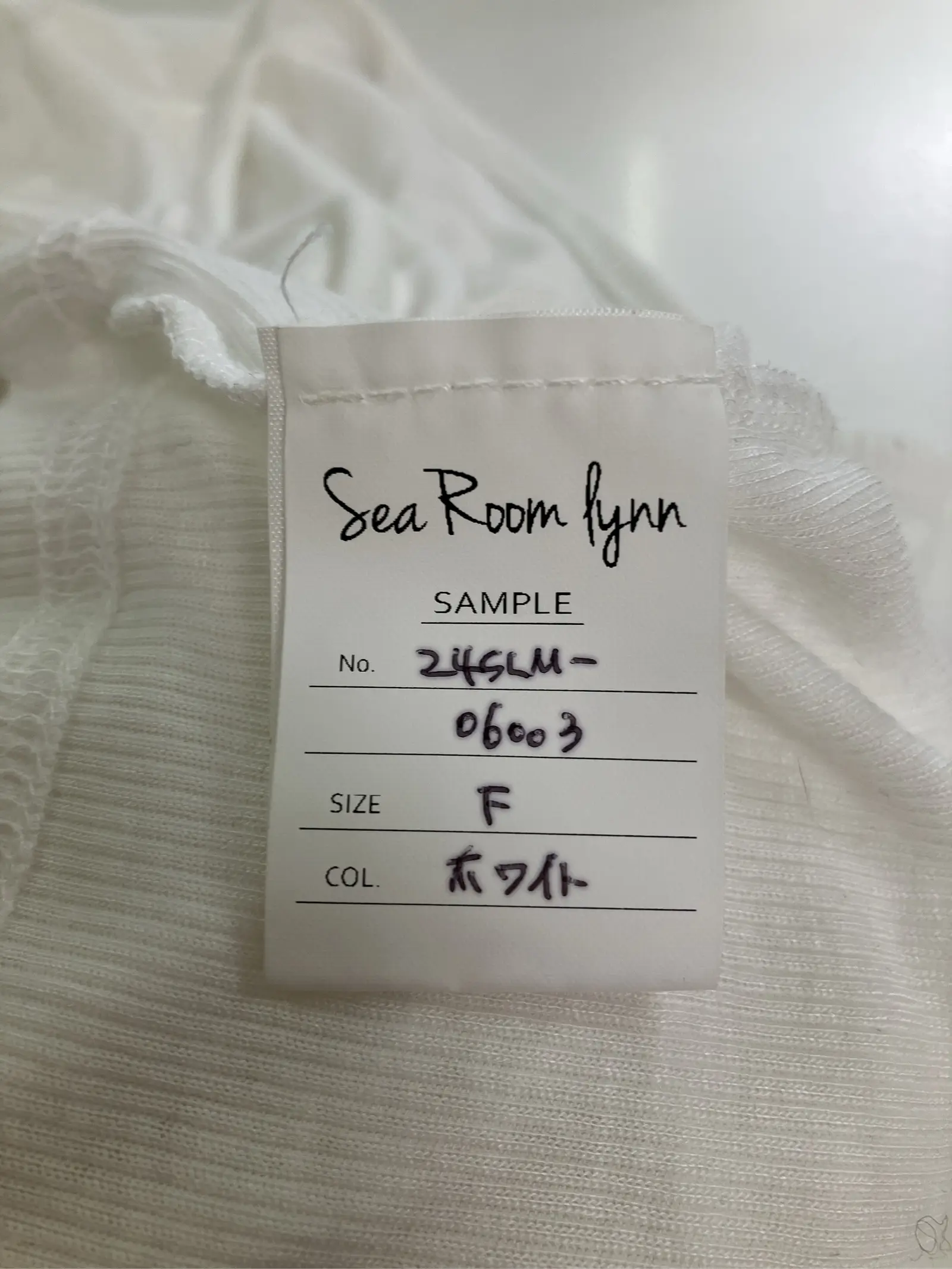 https://r2-worker.digdig.jp/product/2f355383-b87f-4d17-8329-f3250416feb9/2a80c5c1-1d29-4ce3-a97b-785637fab7fa