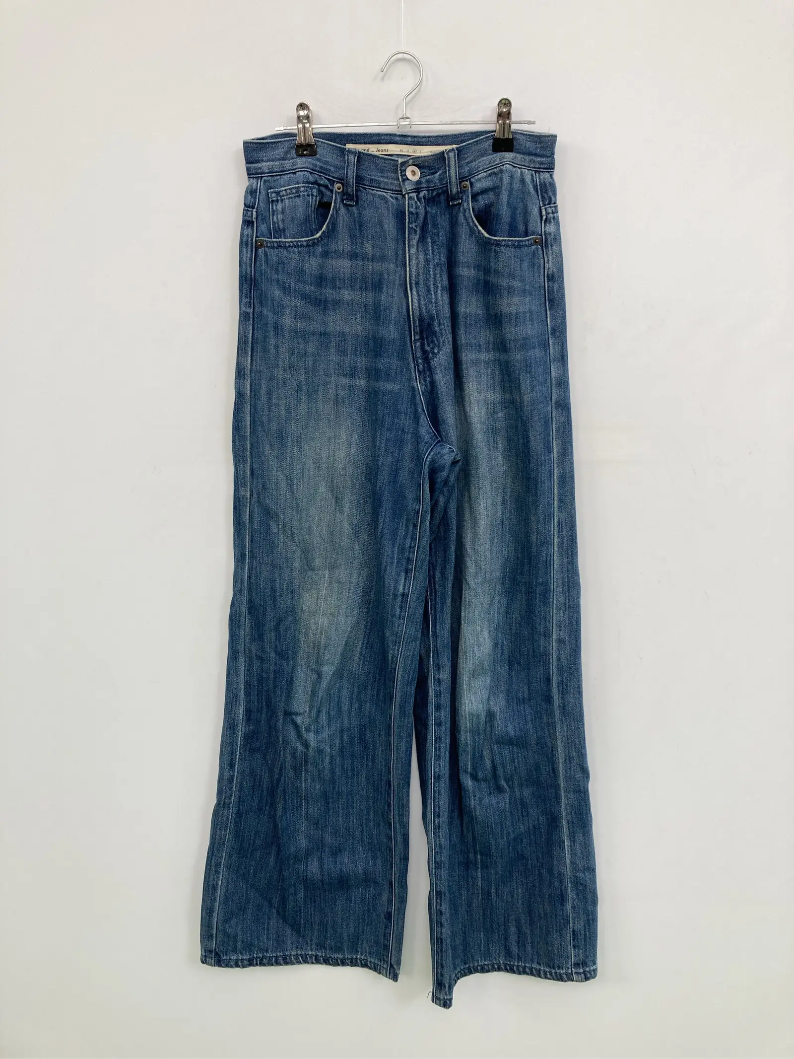 https://r2-worker.digdig.jp/product/2f3d1d26-fc03-42f5-a070-3180858de61b/06c0f87d-728c-4277-b26c-56768b82ebbb