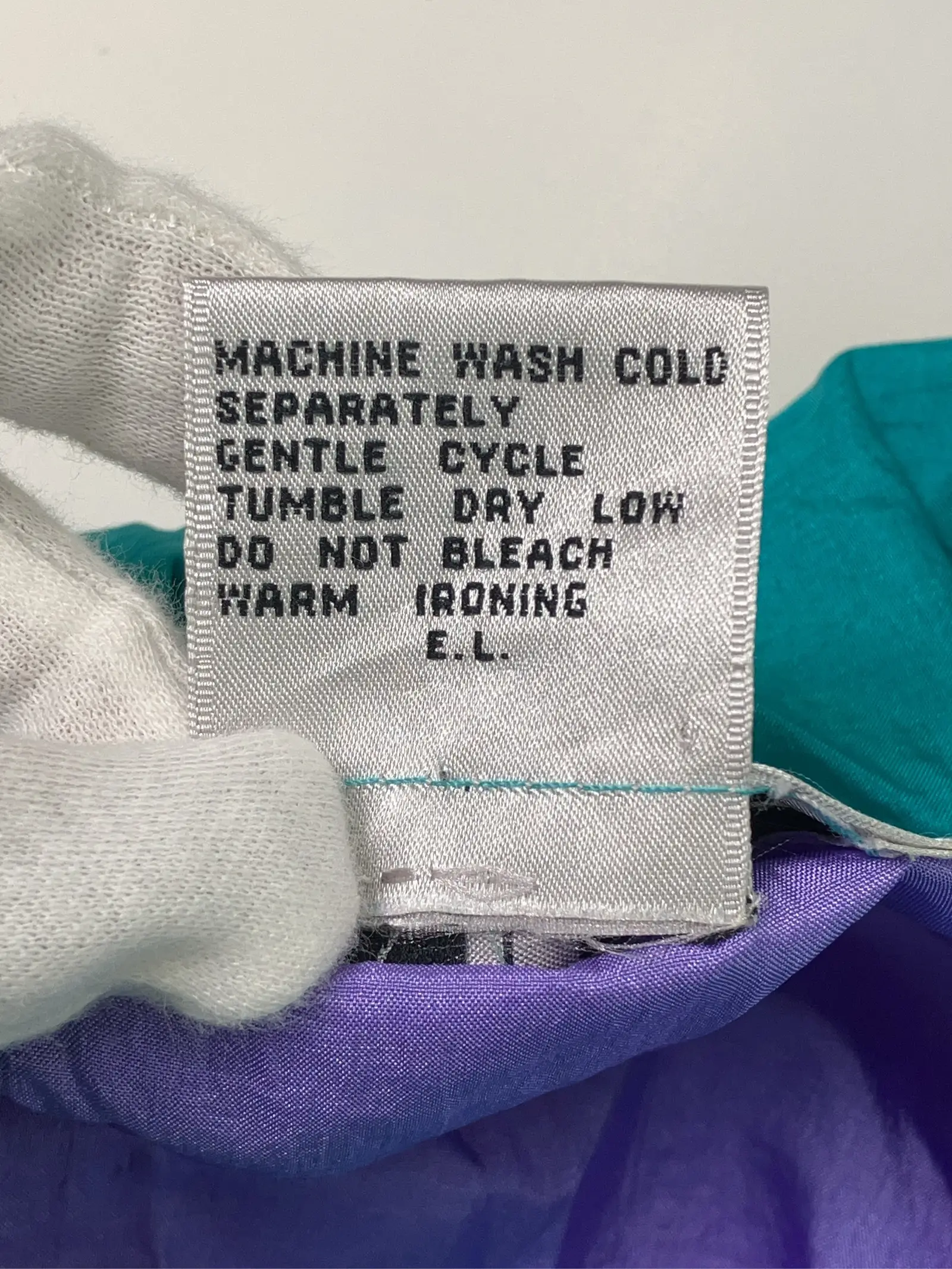 https://r2-worker.digdig.jp/product/2f80ed67-d47b-471e-b3ad-d6bc49b035c0/92f8579e-f01b-471d-8cd8-e9895af87000