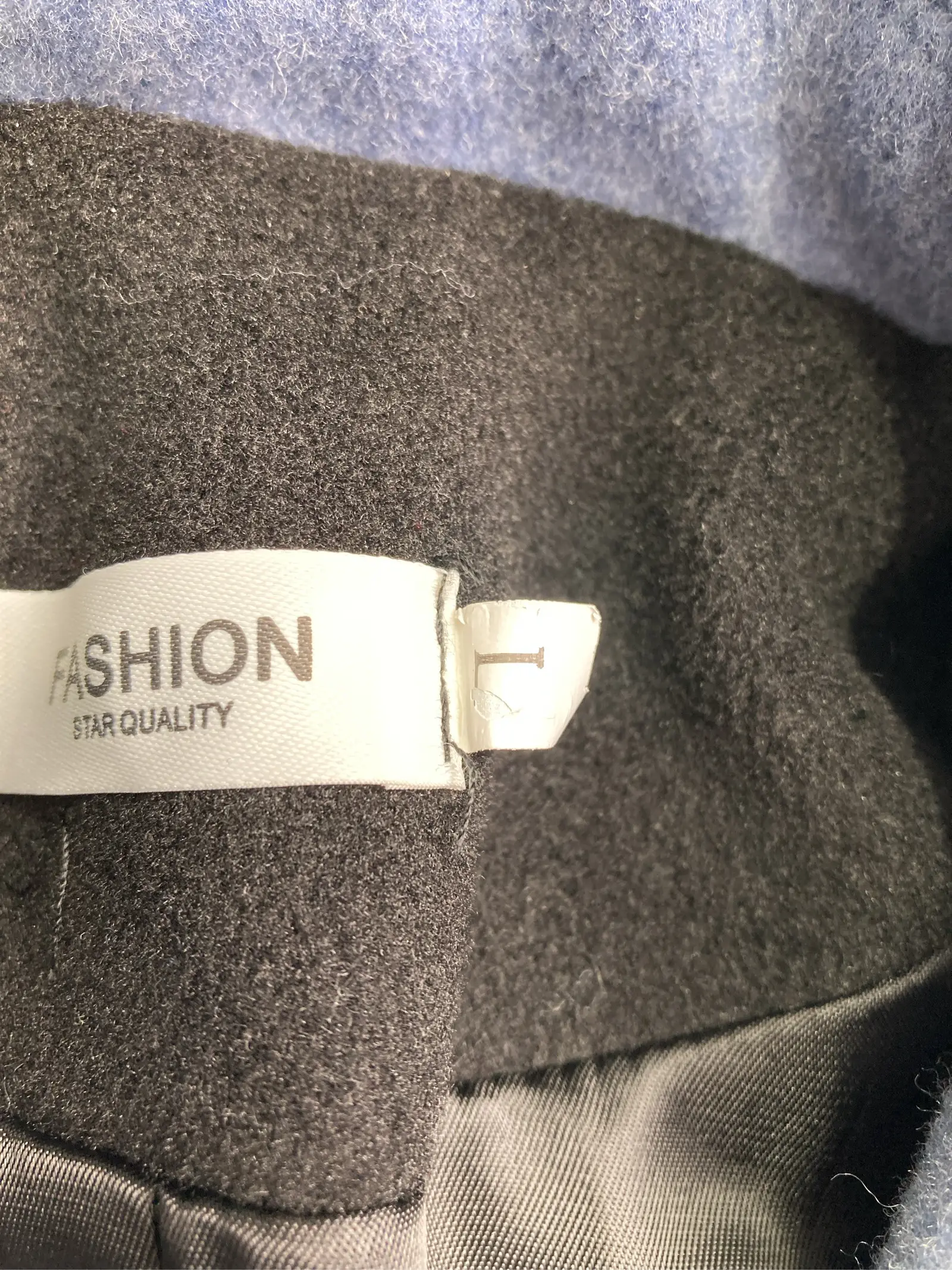 https://r2-worker.digdig.jp/product/2f908722-2fd6-4d34-a26f-a60475389e6d/15a389a3-19af-42b8-bc53-840c4e170cf3
