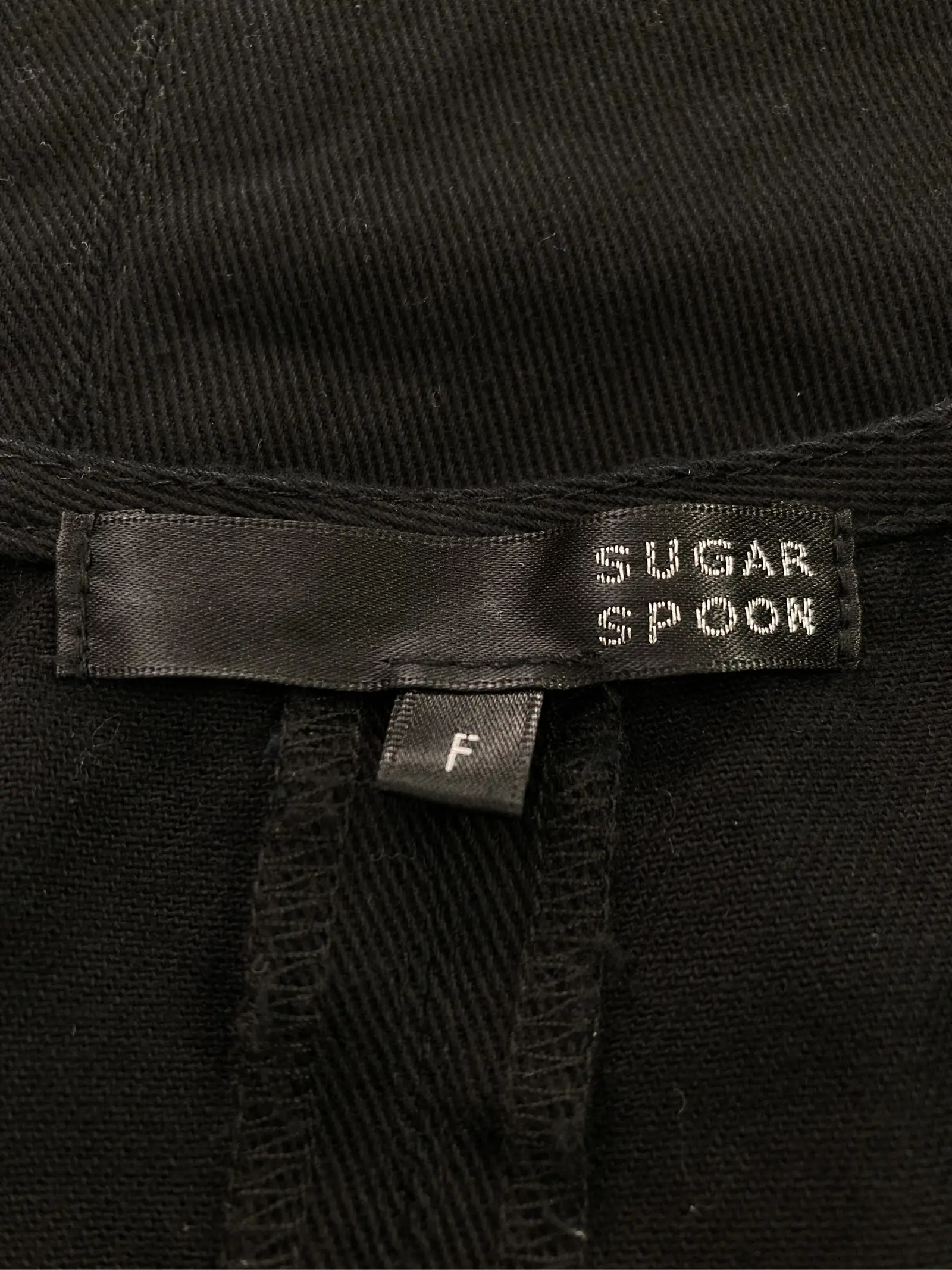 https://r2-worker.digdig.jp/product/3051970e-2ae1-4648-8ef8-79cd66562daf/c016d367-1a92-4e6f-bc6d-b1fb3314b598