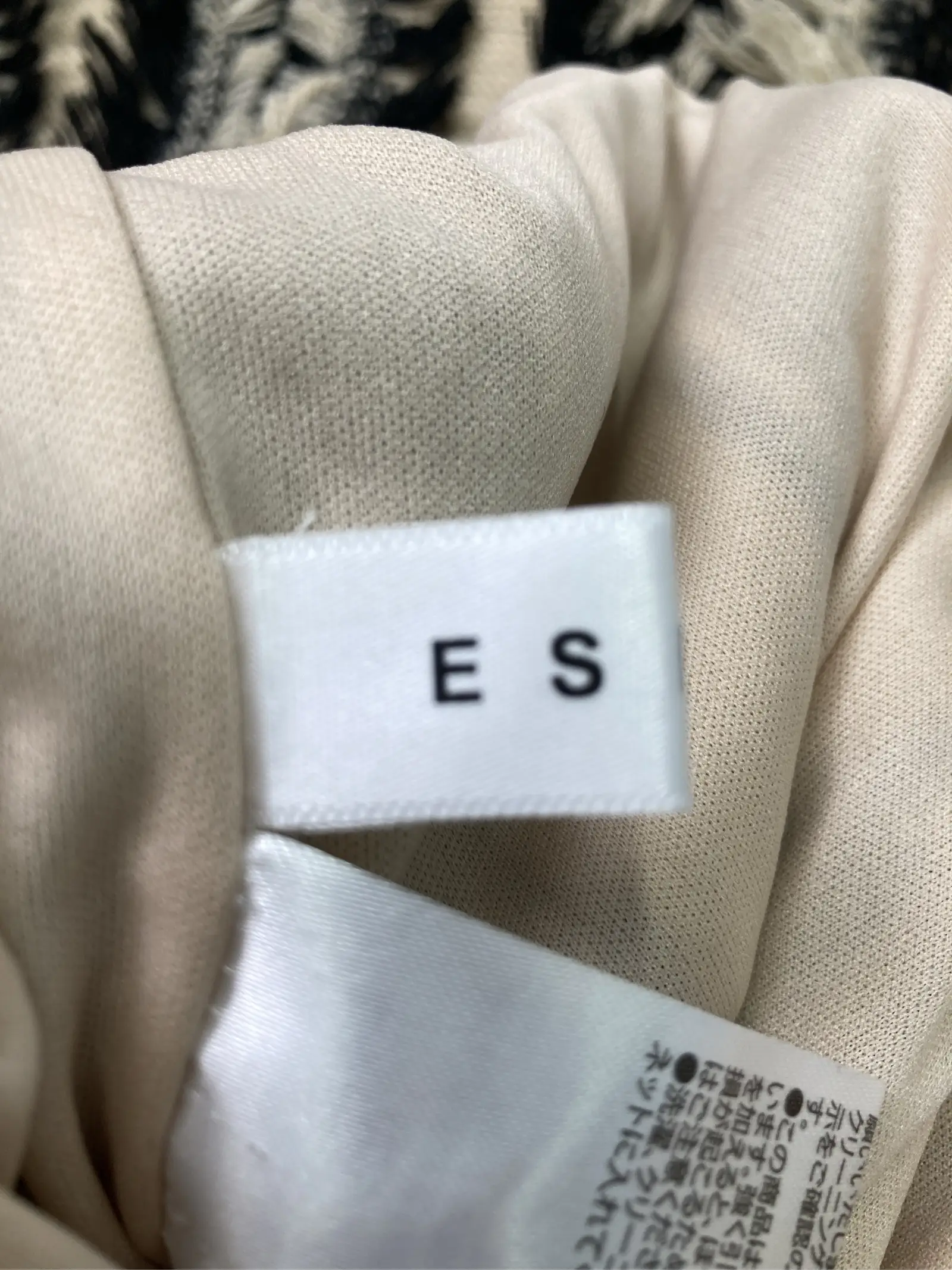 https://r2-worker.digdig.jp/product/30b3d8bb-fc88-4684-80cf-a12b4962bda4/6d41c5ba-278c-4533-bb48-9f61c2ef6e01
