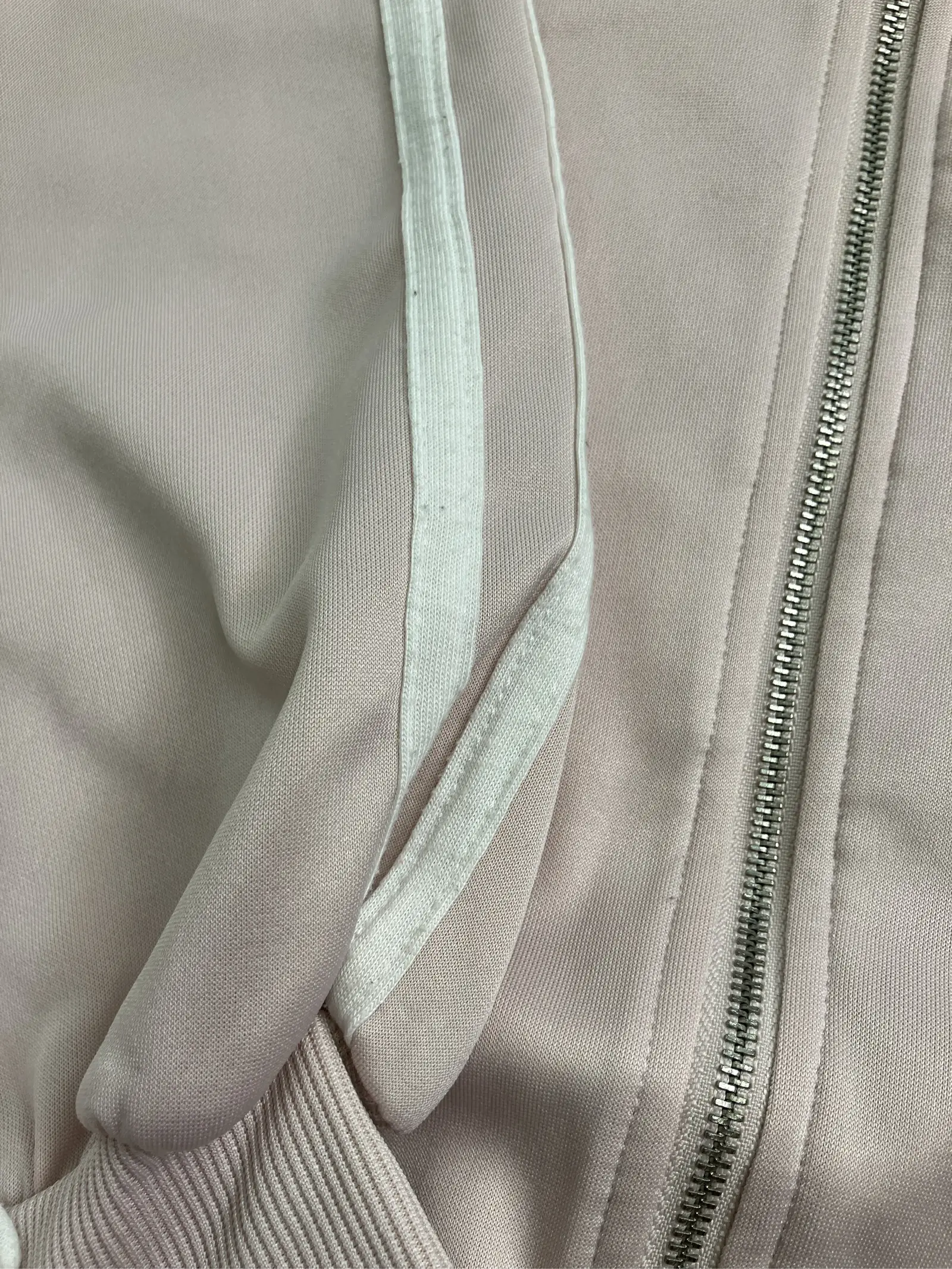 https://r2-worker.digdig.jp/product/30f65e00-894d-4286-a162-1812508010cf/f5d8d670-2b04-4e17-a59b-d9a4a2489d7d