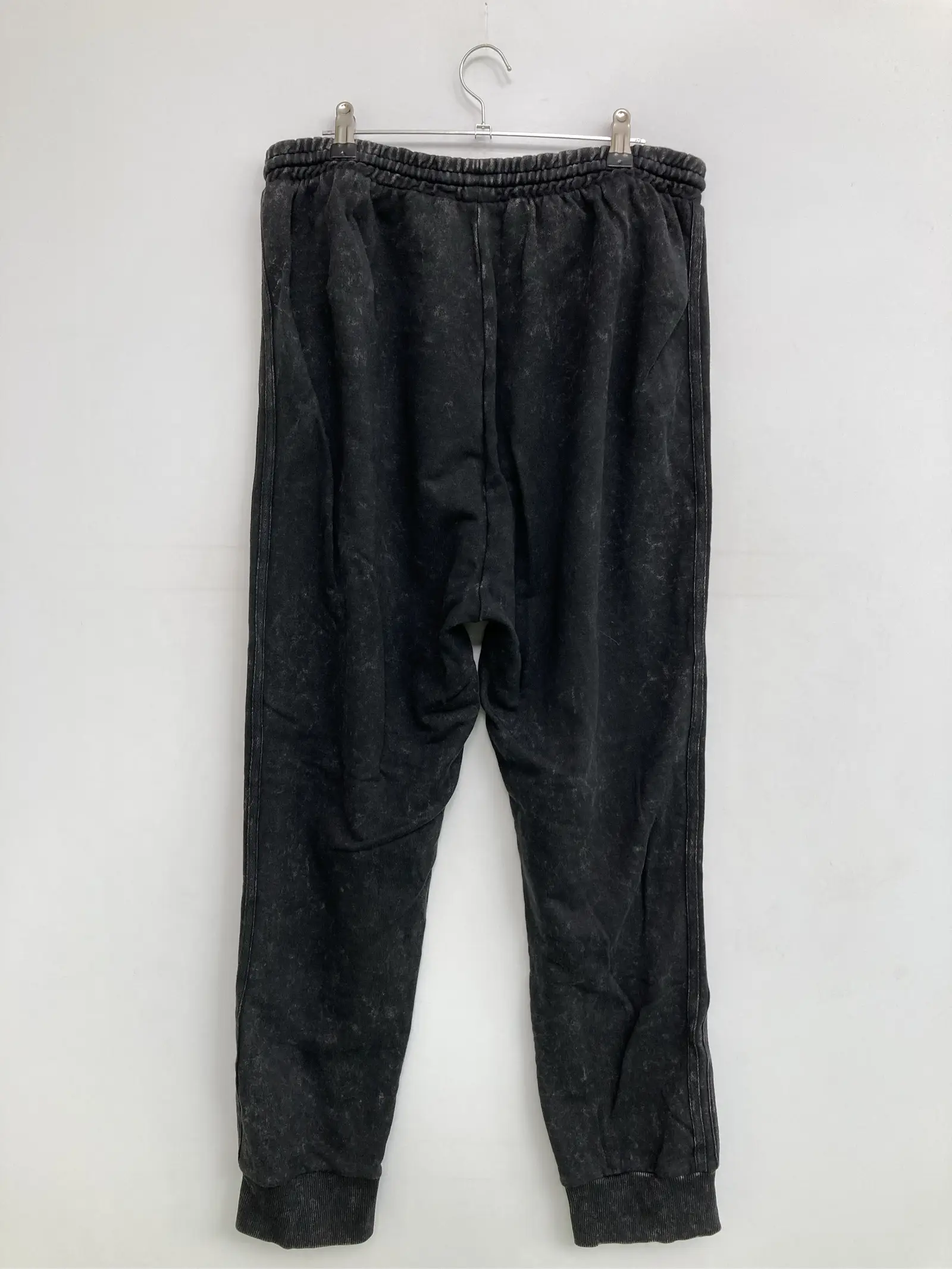 https://r2-worker.digdig.jp/product/31341ce2-73d1-4afb-a427-f48645286af1/d090b6d5-b262-4c67-8d9f-bd815975701c