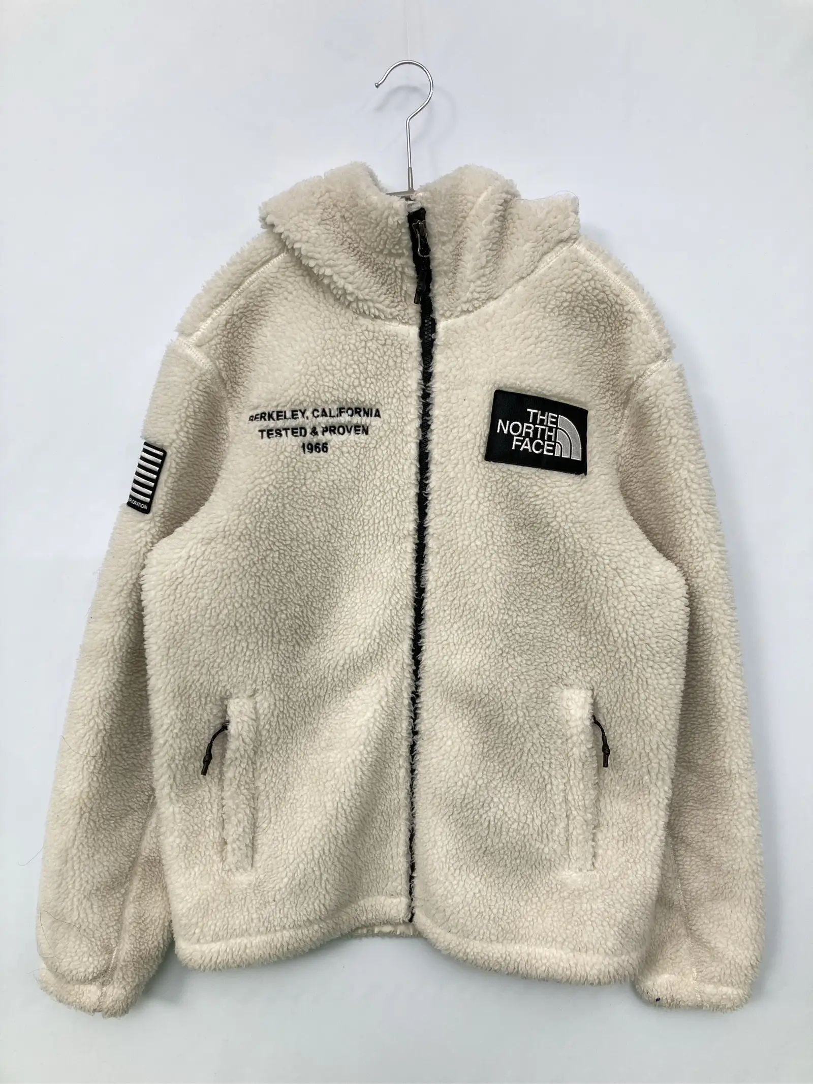 https://r2-worker.digdig.jp/product/315bfcb6-1e35-469e-baad-d0420b2283f3/edbb7b93-3bf1-4a0a-99a7-bf9a27275155