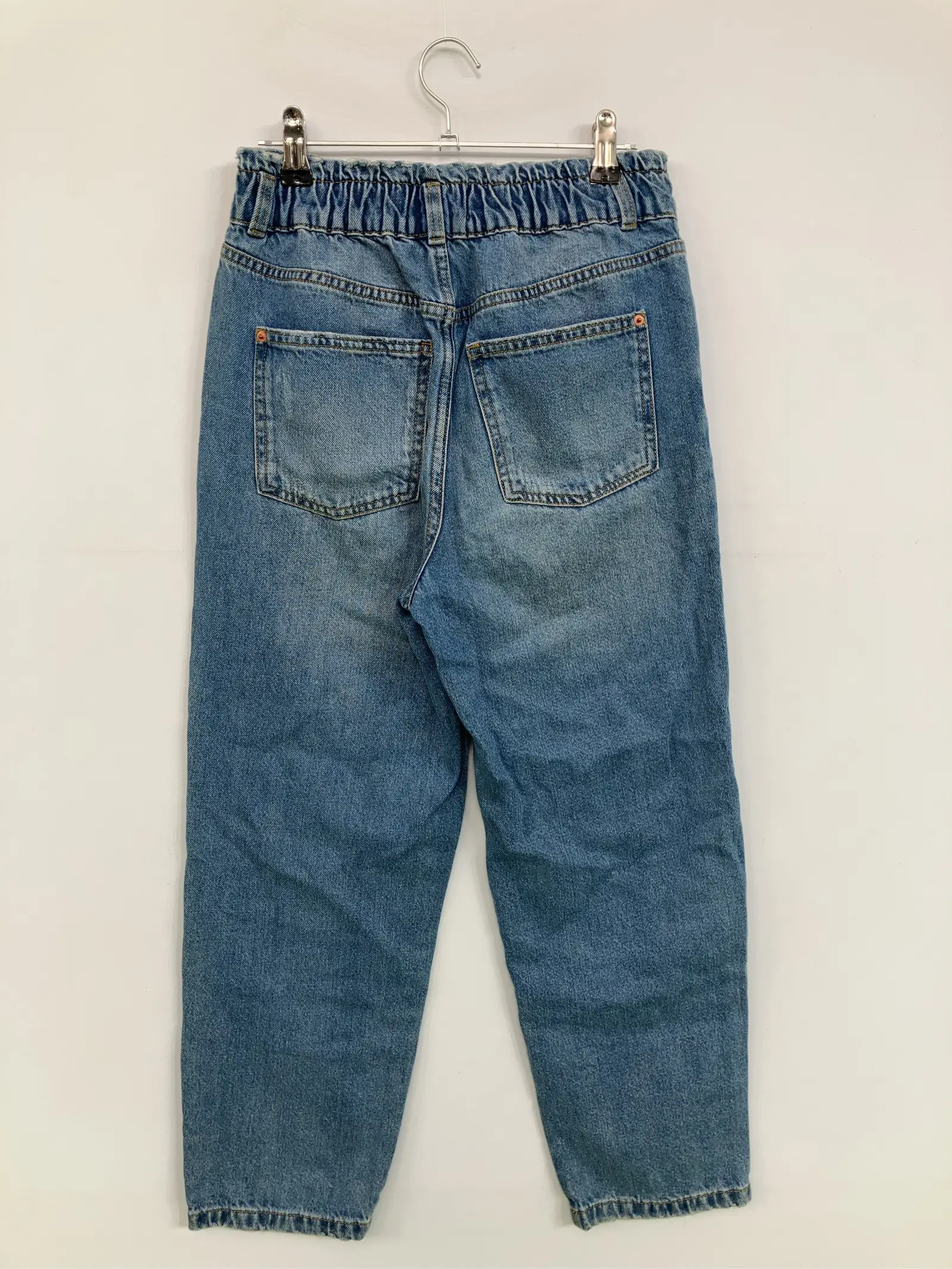 https://r2-worker.digdig.jp/product/3165e946-d1b9-46e1-ba8b-33f88c087d4e/e8da1401-47d0-4575-ac16-8aa41e14cb59