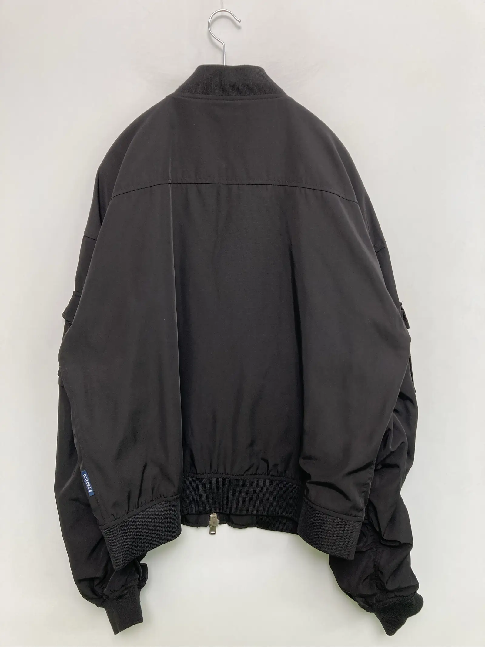 https://r2-worker.digdig.jp/product/3166e28c-fc8a-4959-8fa5-ad166d574cd5/29019ba2-a169-4146-9282-a93ce179d4f3