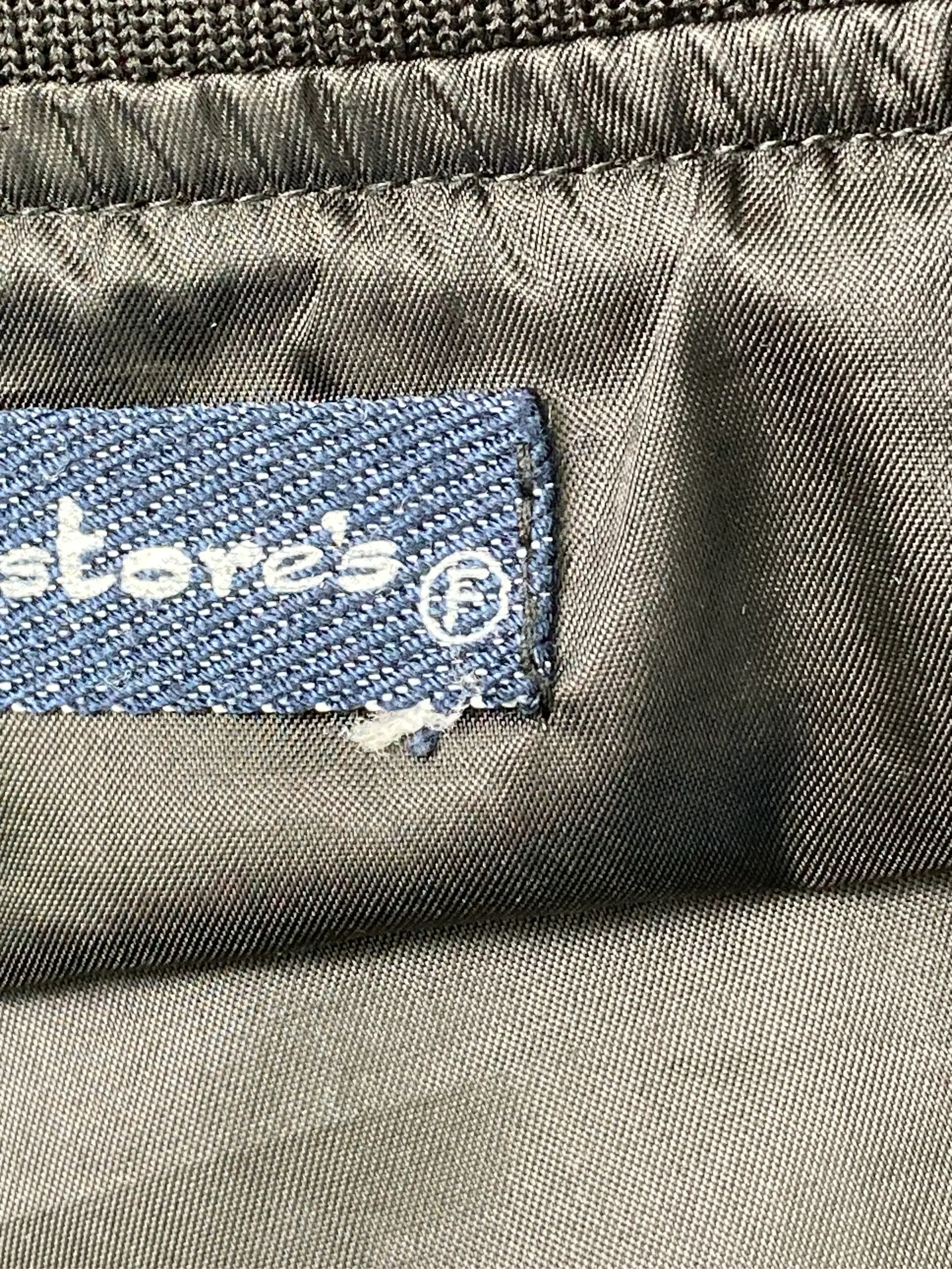 https://r2-worker.digdig.jp/product/3166e28c-fc8a-4959-8fa5-ad166d574cd5/3bd9c7dd-5c75-4be4-a774-6a9a81b569e0
