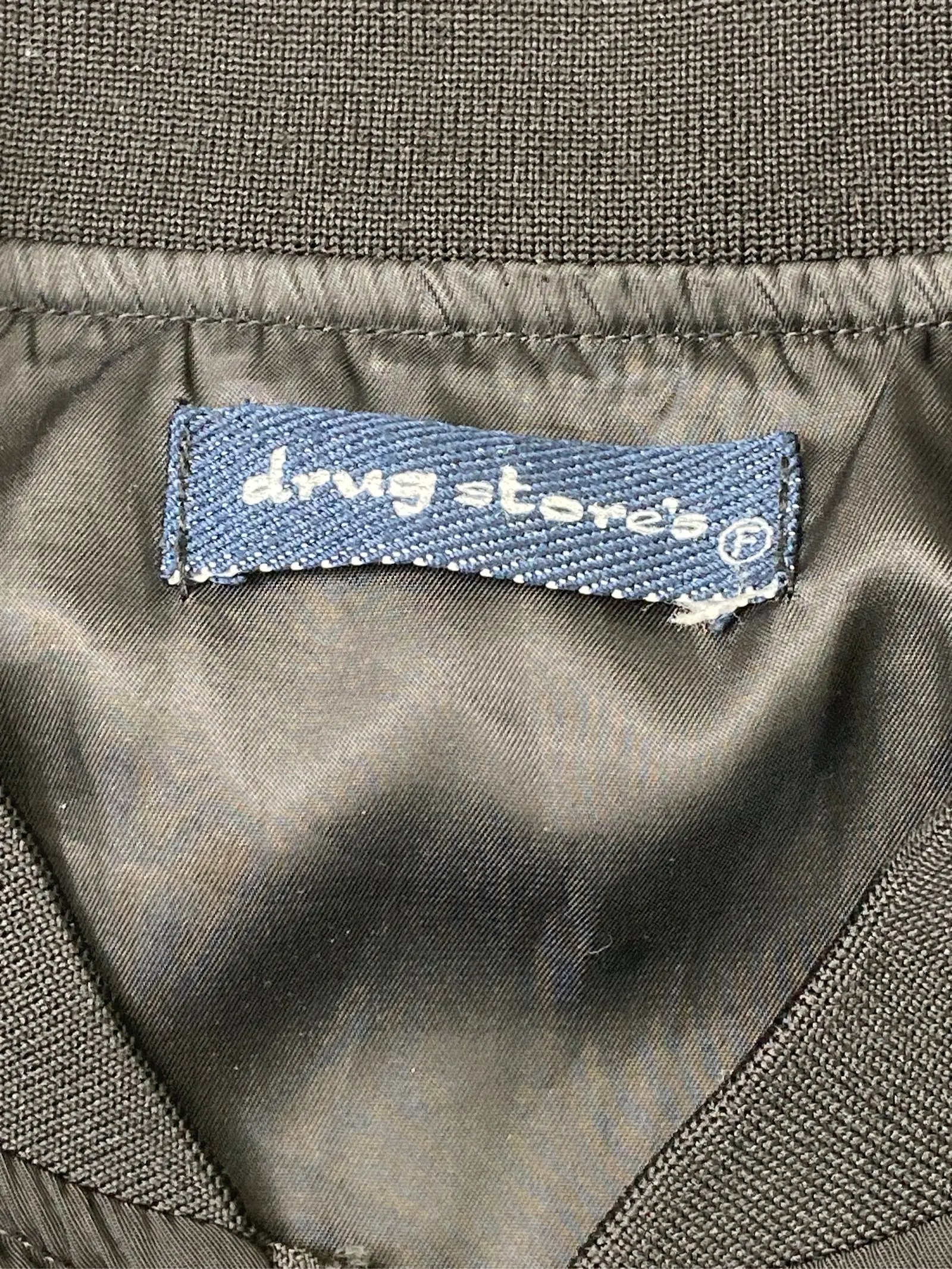https://r2-worker.digdig.jp/product/3166e28c-fc8a-4959-8fa5-ad166d574cd5/4f1d0810-9804-4853-8f94-25581bbd161d