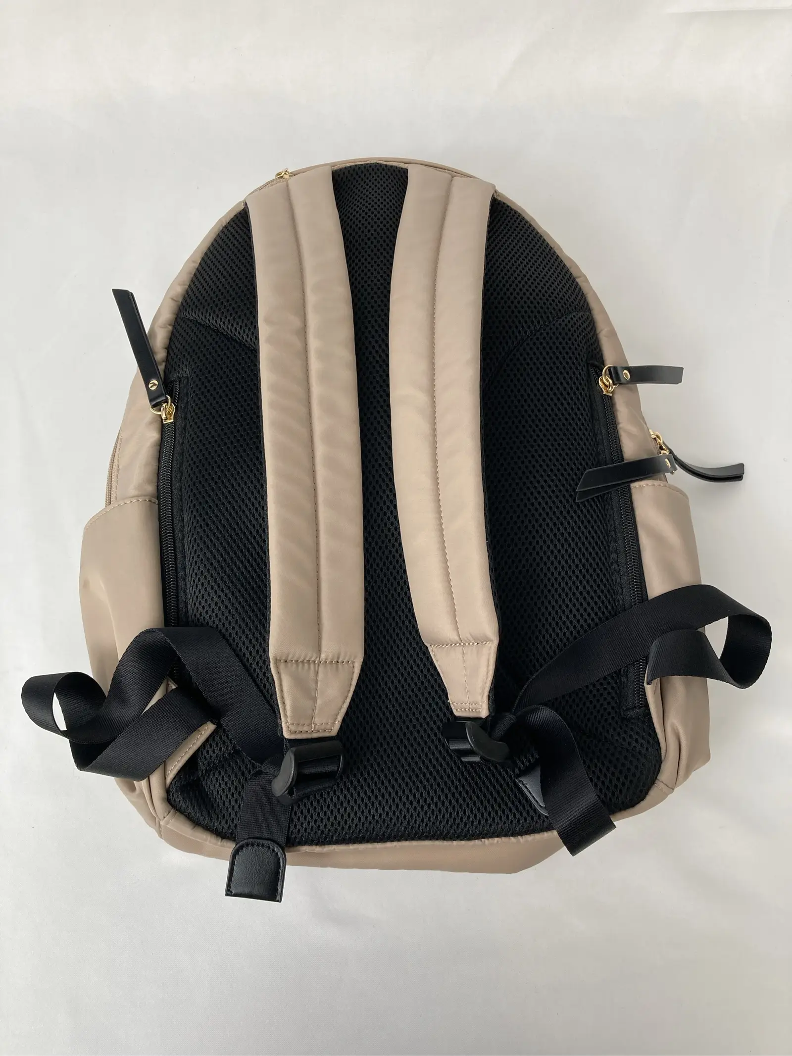 https://r2-worker.digdig.jp/product/31a8f260-a2a7-4b4b-b8df-34e3edc392bb/7b80b4cf-11ba-4a69-850c-18ed0aae90e8