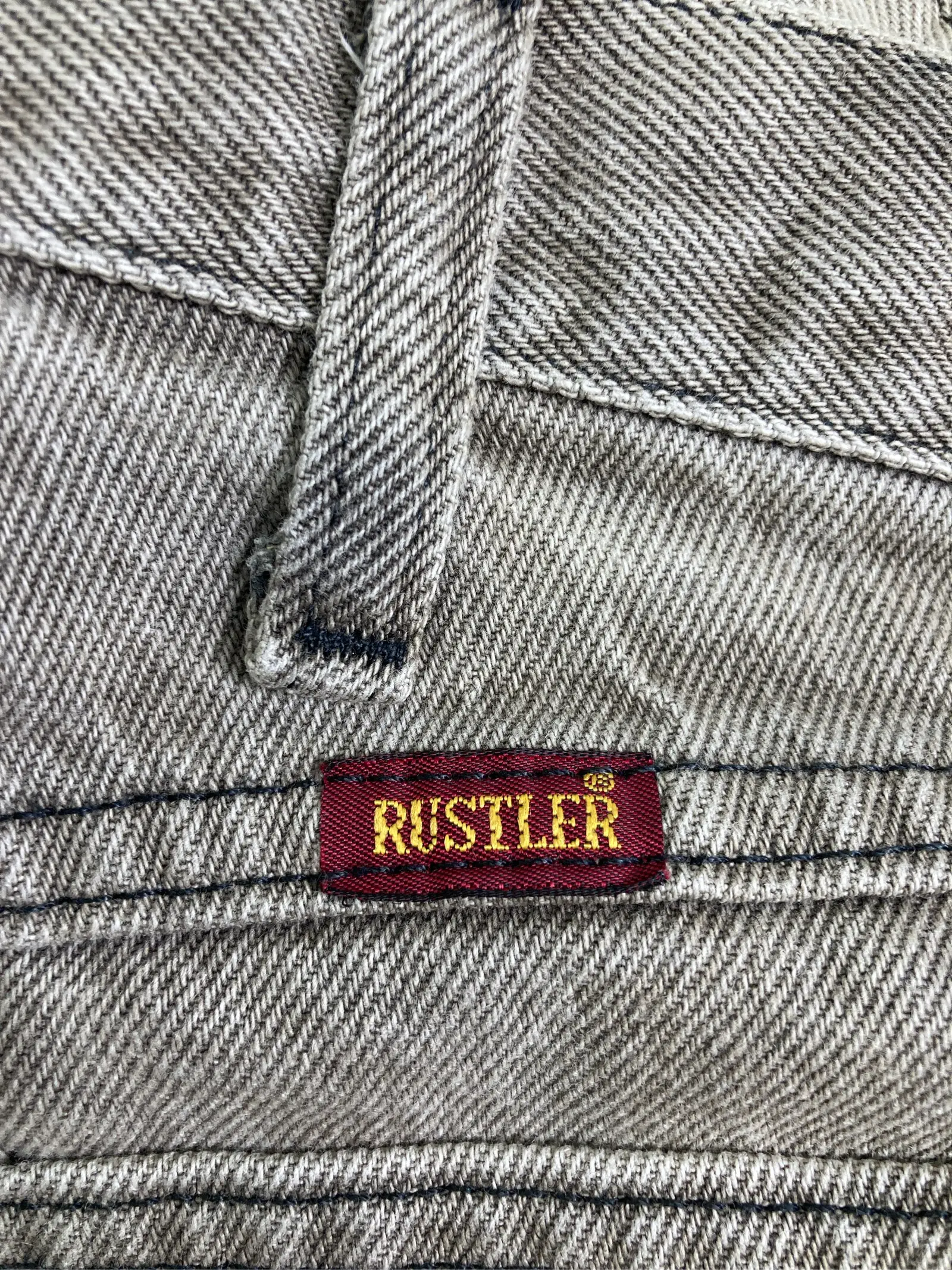 https://r2-worker.digdig.jp/product/31d4caa3-7aaa-4fc9-9316-f14f63c2de61/e0a6d2ca-ee21-4404-92b5-2f26490b9819