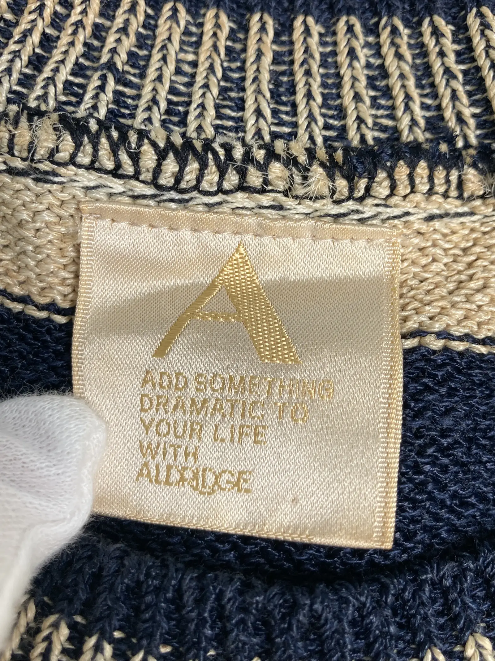 https://r2-worker.digdig.jp/product/31f289a7-2a97-4add-a98d-96a86a3d4aa0/30f2e2c8-6b47-4268-8d30-8bc5d0ce6768