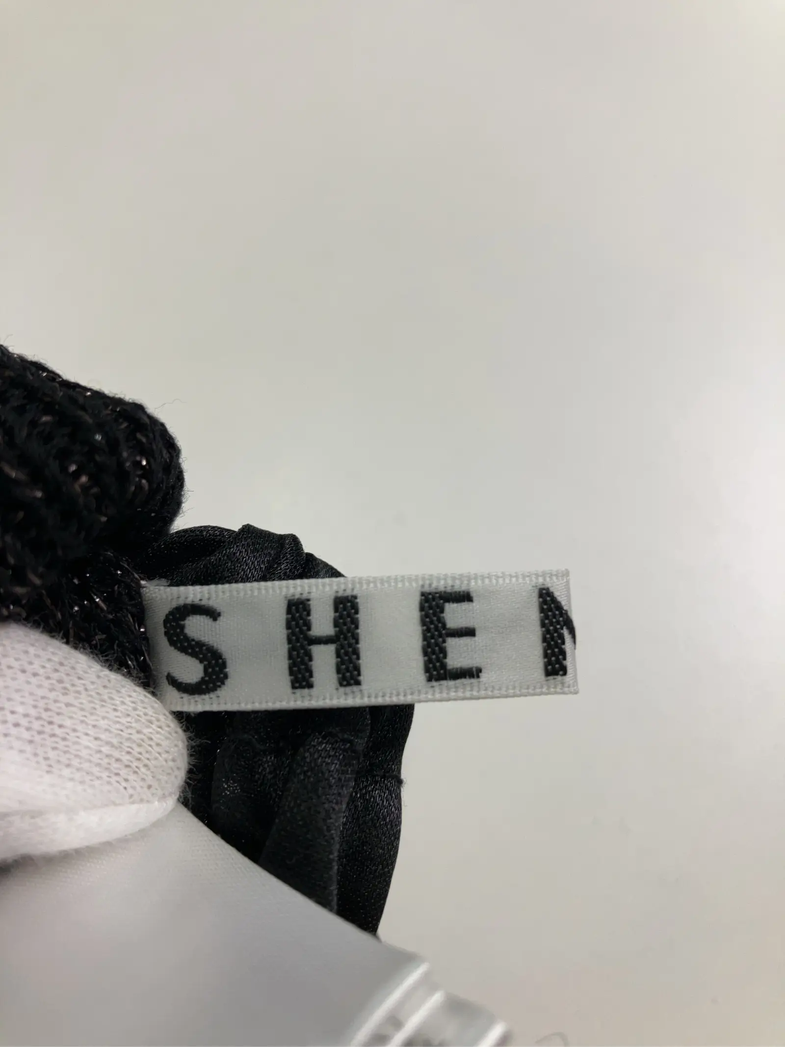 https://r2-worker.digdig.jp/product/32556aa5-2051-4588-9b55-3dae9fcc0143/b54d11d4-a70f-4ca0-825b-3da9f7fea9e7