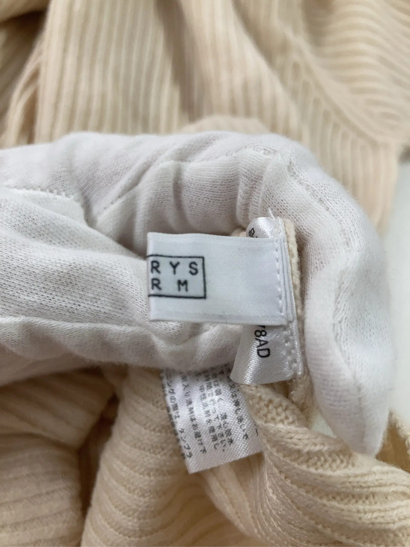 https://r2-worker.digdig.jp/product/32693322-4b84-400d-afc1-8d3bd12fd926/f16d2734-aed1-41f9-ba9f-c89aad8926c1