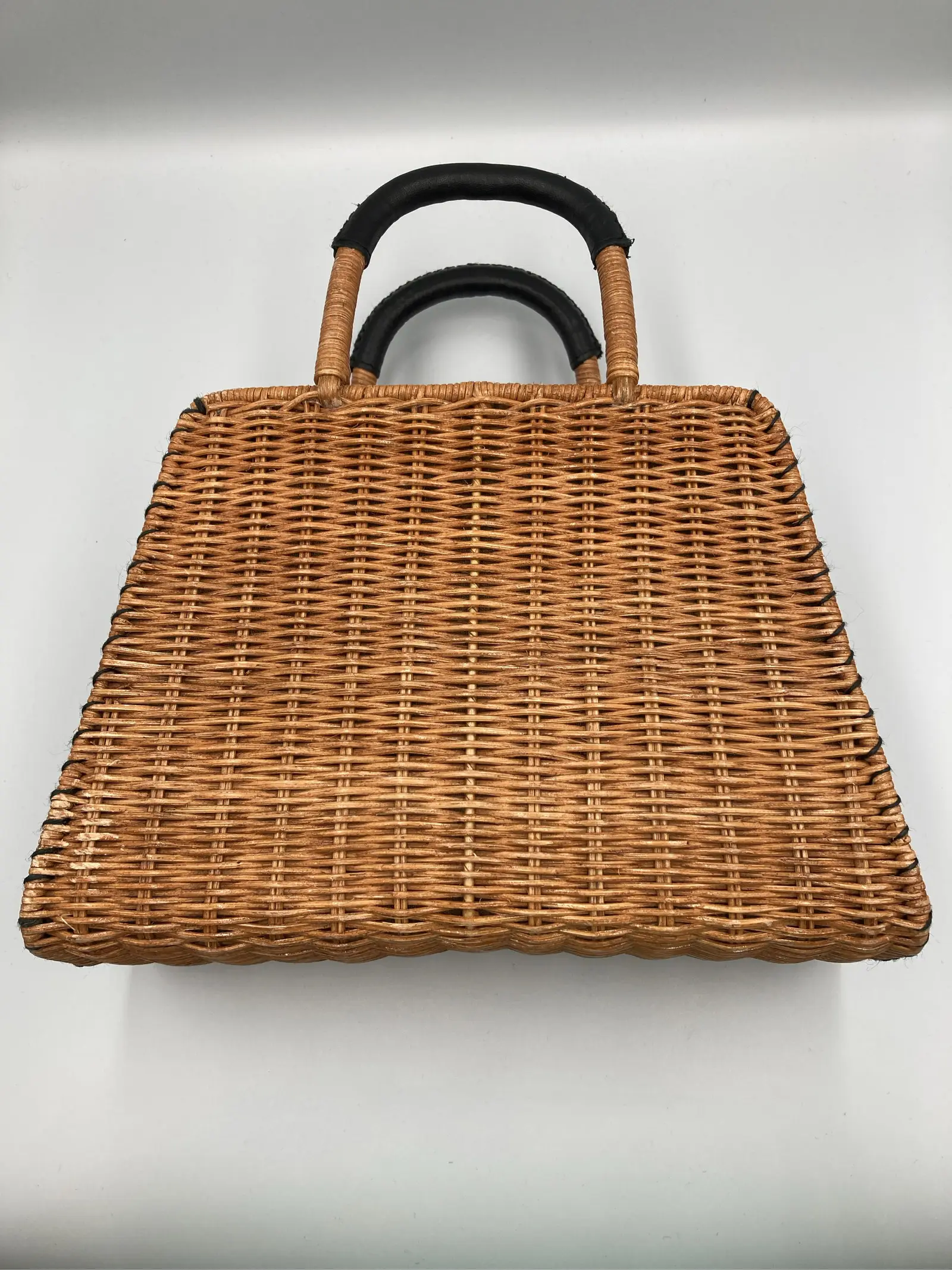 https://r2-worker.digdig.jp/product/32fcc3b3-0ac3-4bc3-9eec-87cc904ec11f/b2c96415-6864-4d6f-a651-2990c0f63de8