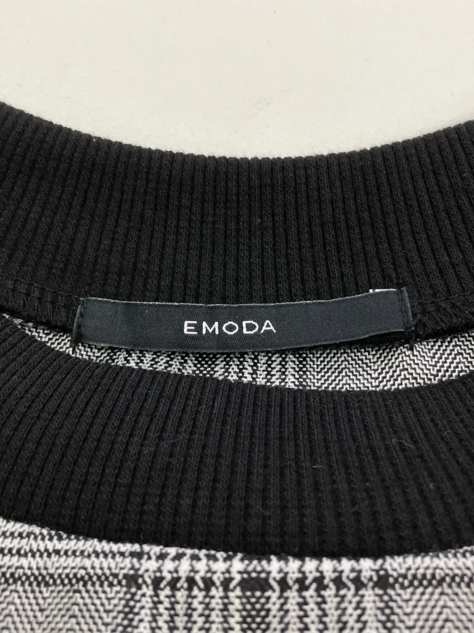 https://r2-worker.digdig.jp/product/331171b8-1388-47c0-92c8-c0e84185580a/4fbbbca2-056f-46d3-b604-a443e5c8b6ce