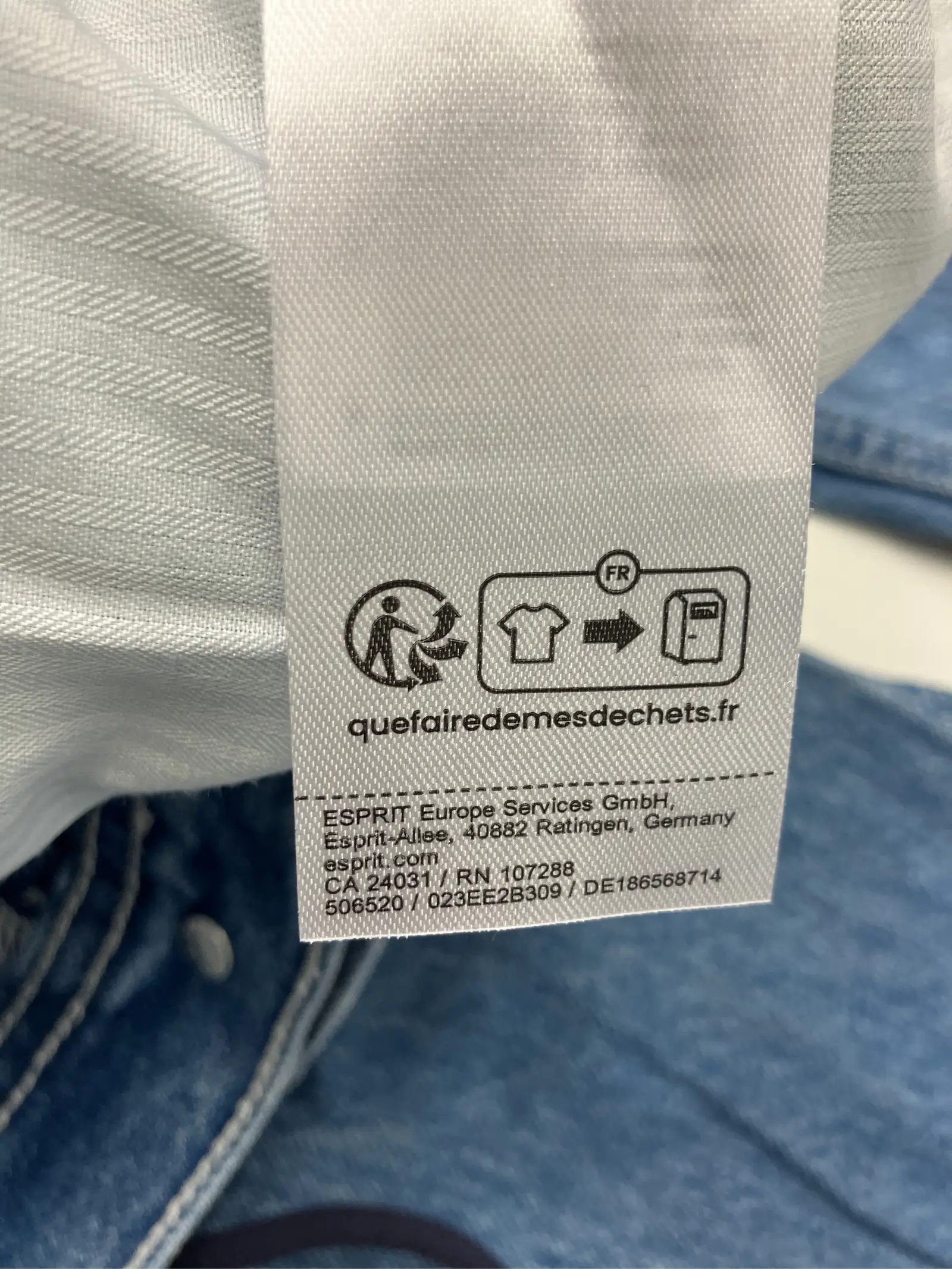 https://r2-worker.digdig.jp/product/3321a300-0c21-49ca-94b6-adb063670779/7233e339-dd9e-49e1-83fe-95698c9c6fd8