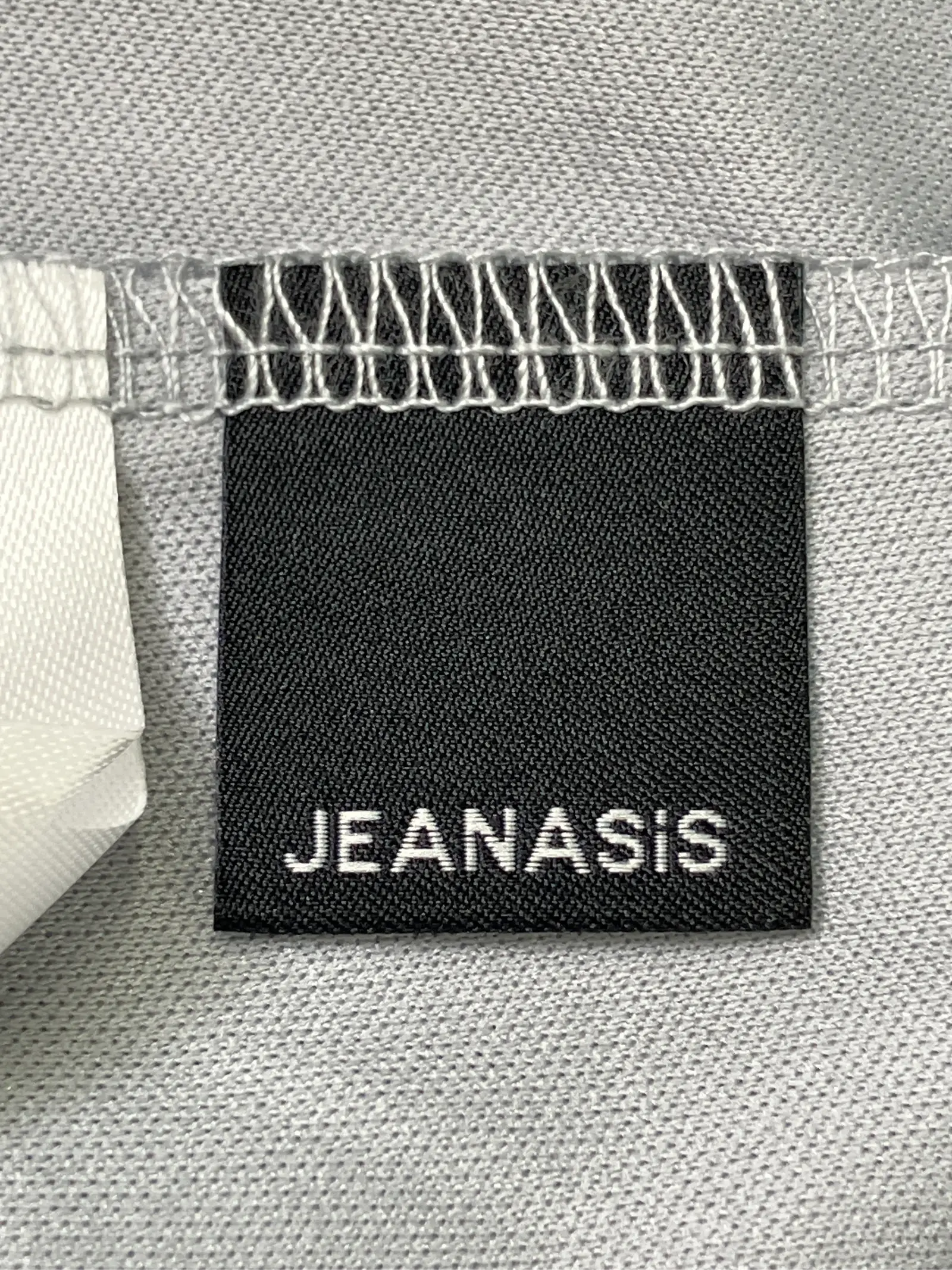https://r2-worker.digdig.jp/product/332399bc-150e-4e3c-acc6-c6b3c0c035af/9a4a3c67-55af-42b1-b7aa-c7e1dd6539b4